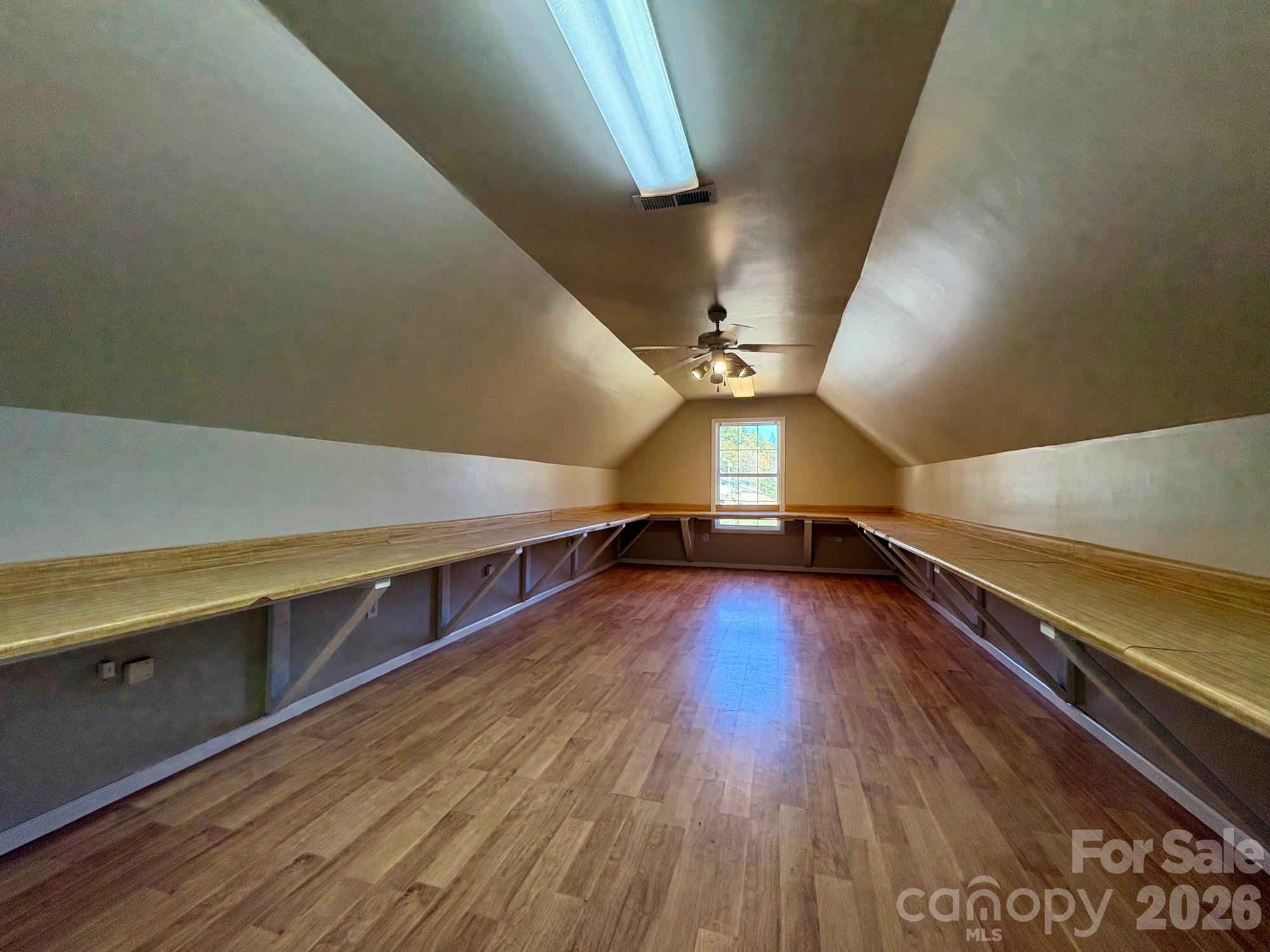 396 New Leicester Highway Property Photo 10