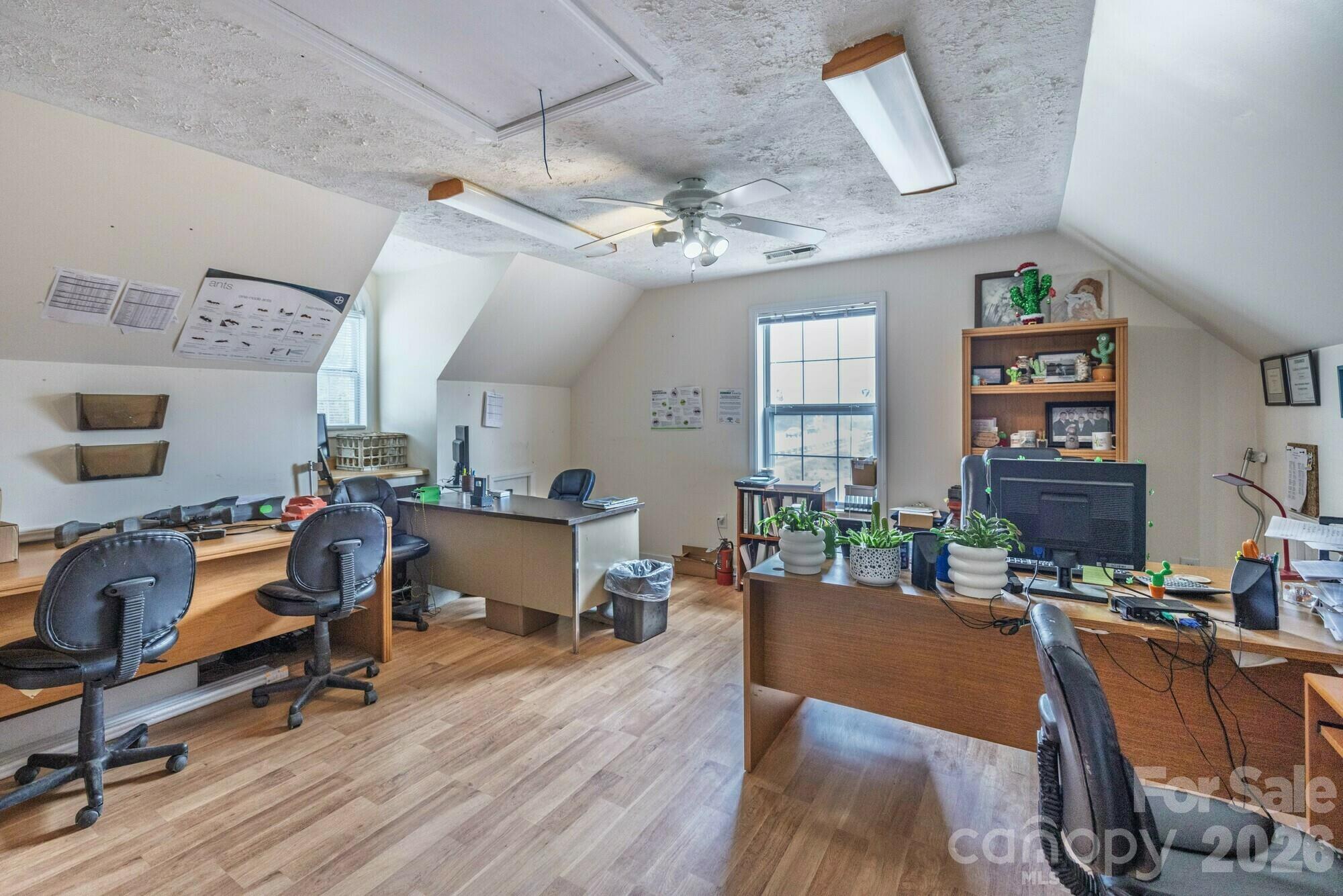 396 New Leicester Highway Property Photo 17