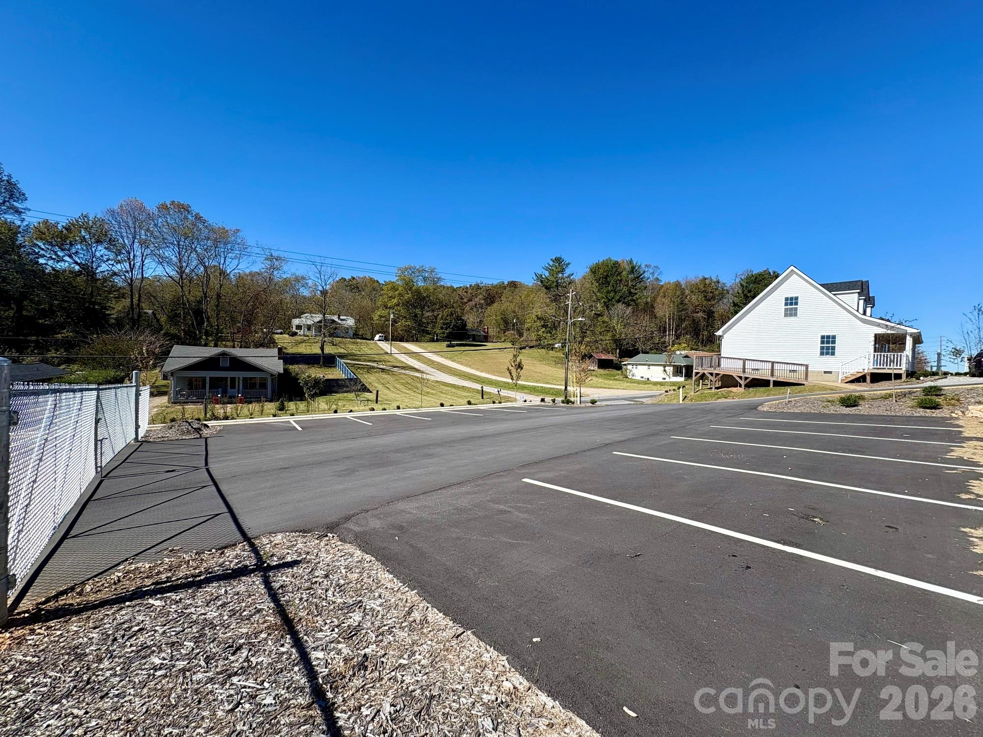396 New Leicester Highway Property Photo 28