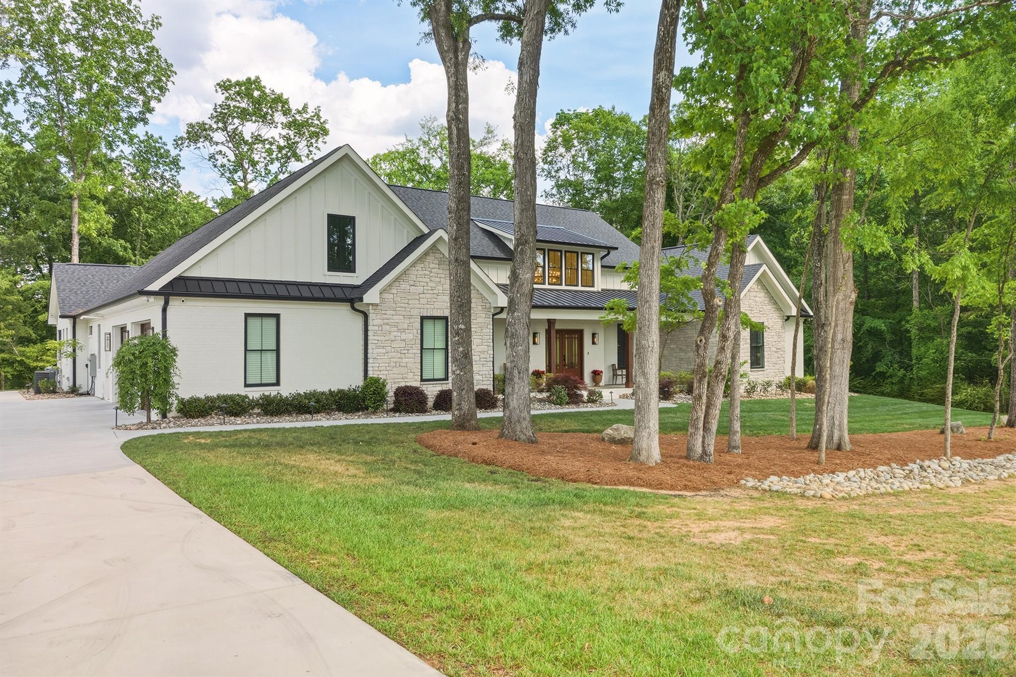 2855 Long Run Farm Road Property Photo 2