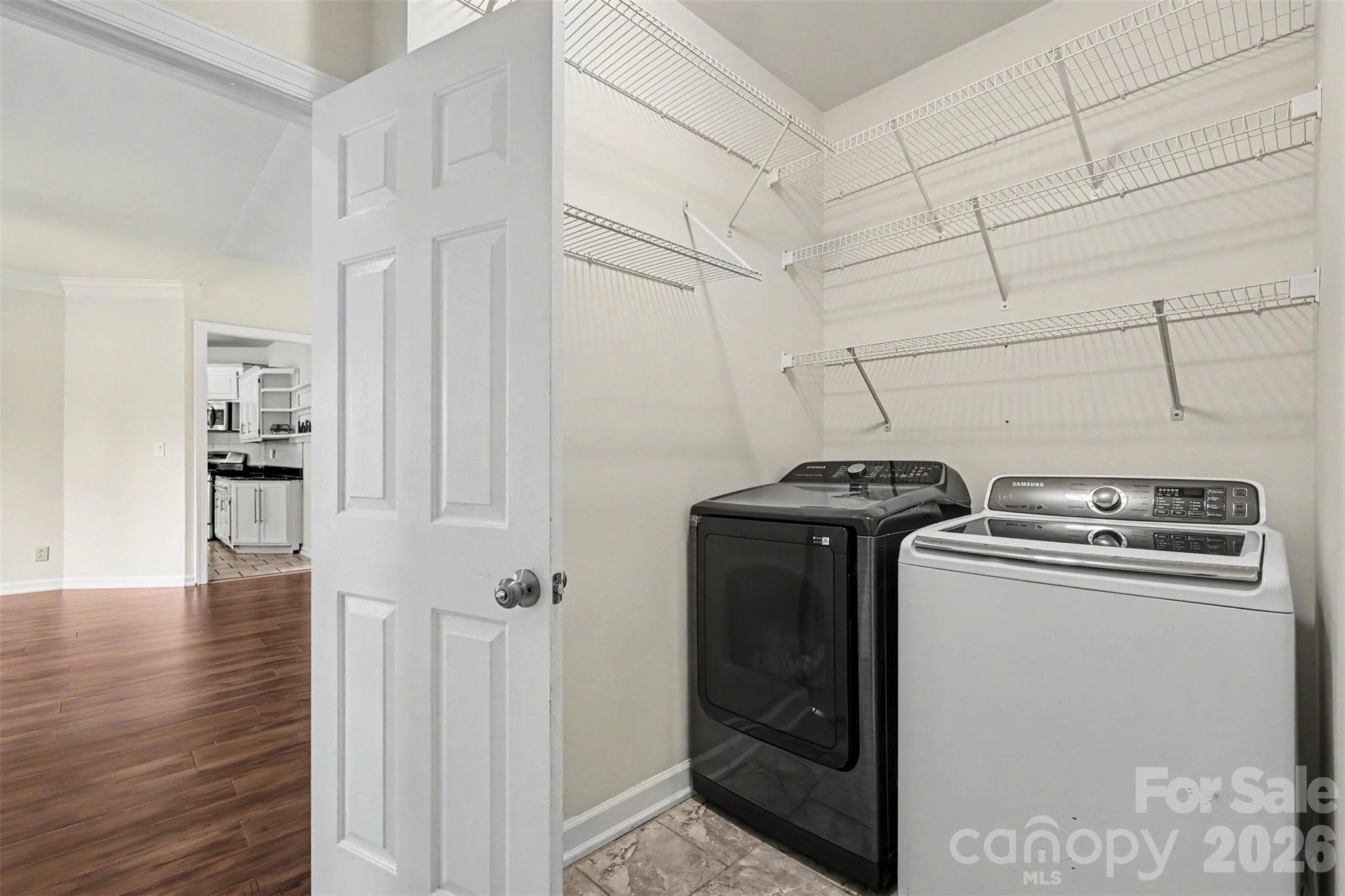 9102 Brightleaf Place Property Photo 23
