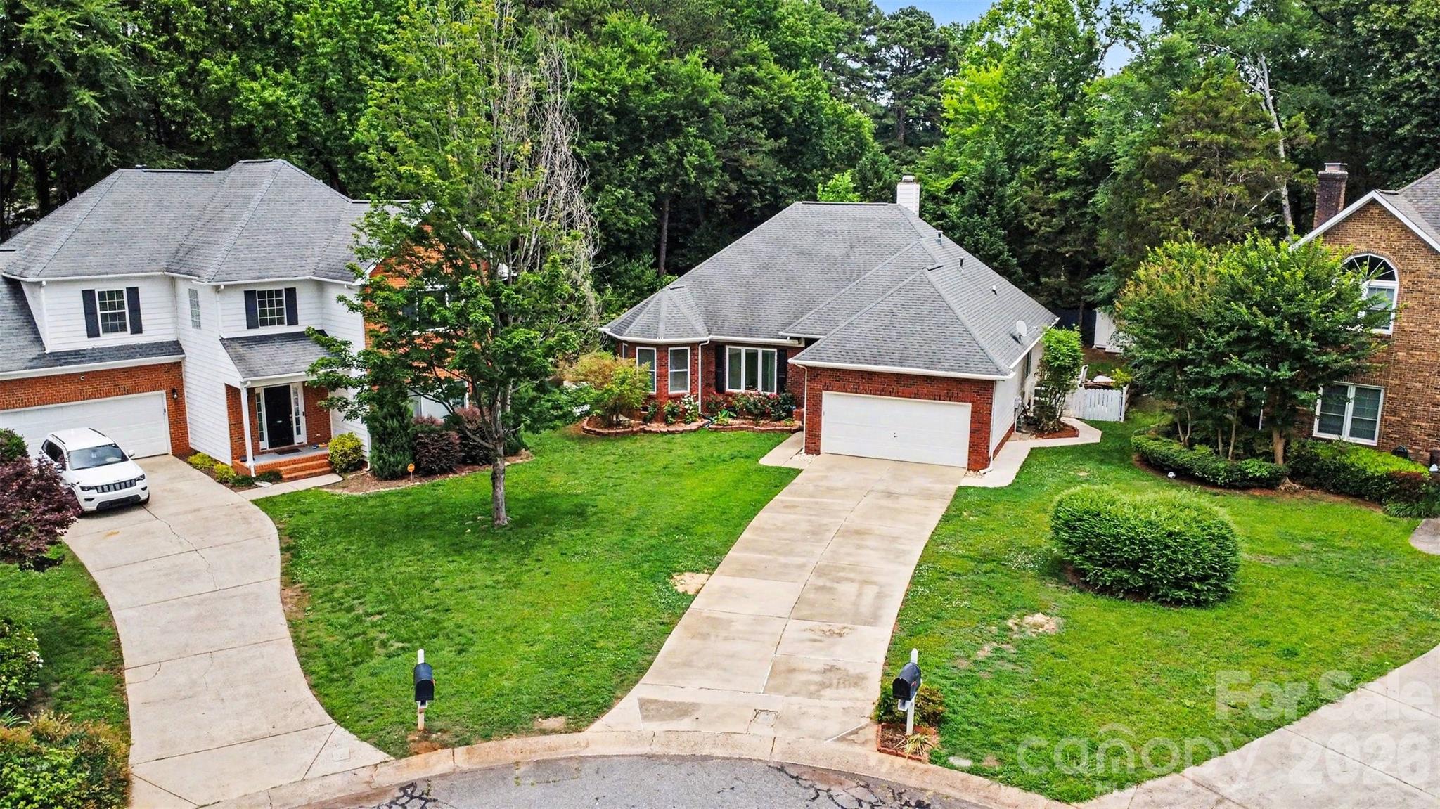 9102 Brightleaf Place Property Photo 33