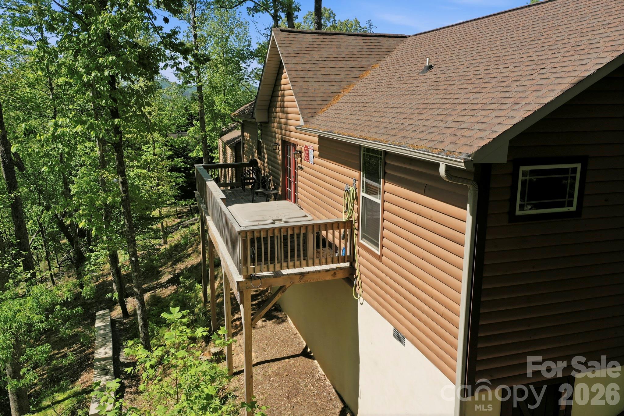 131 Pier Point Drive Property Photo 4