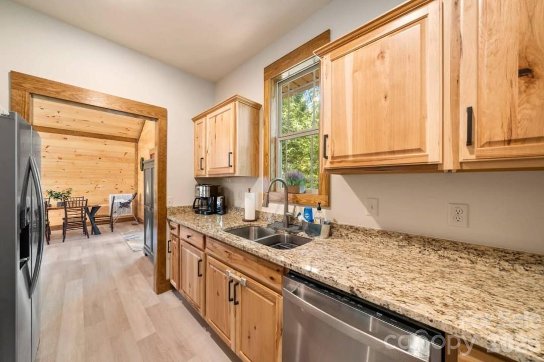 131 Pier Point Drive Property Photo 12