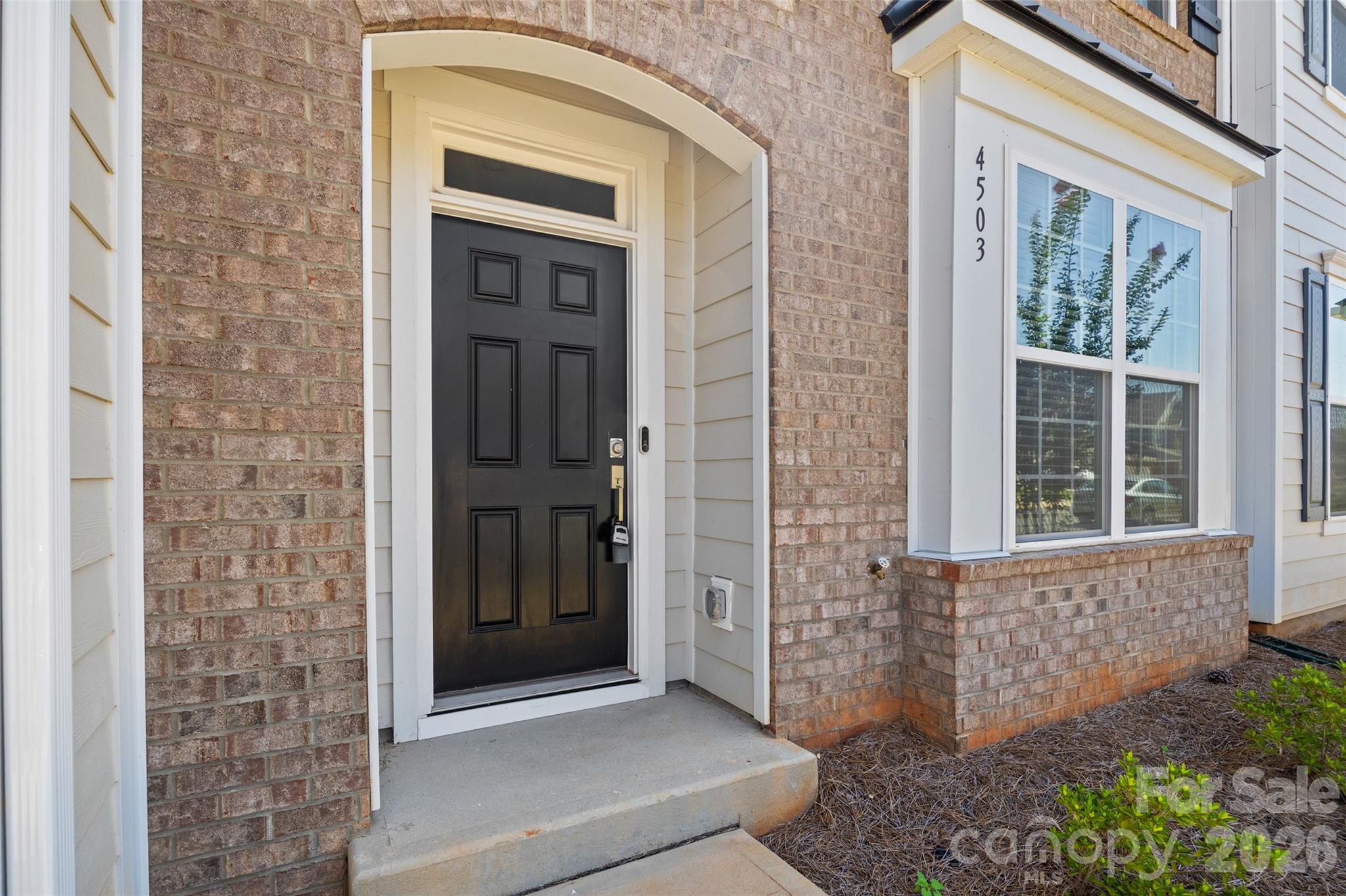 4503 Potters Wheel Drive Property Photo 2