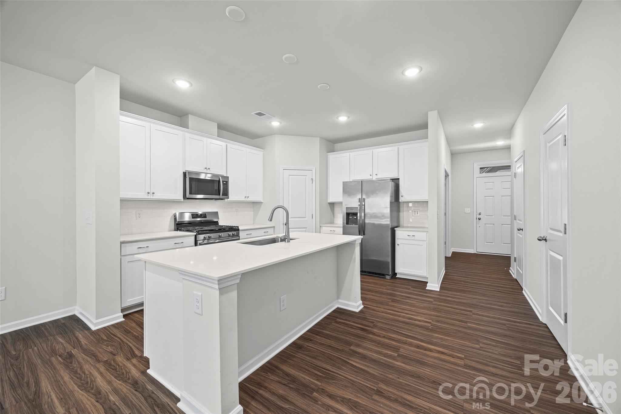 4503 Potters Wheel Drive Property Photo 6