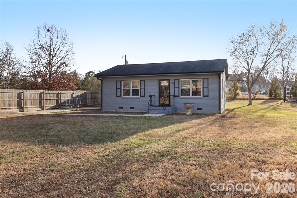 3207 Valleydale Road Property Photo 3