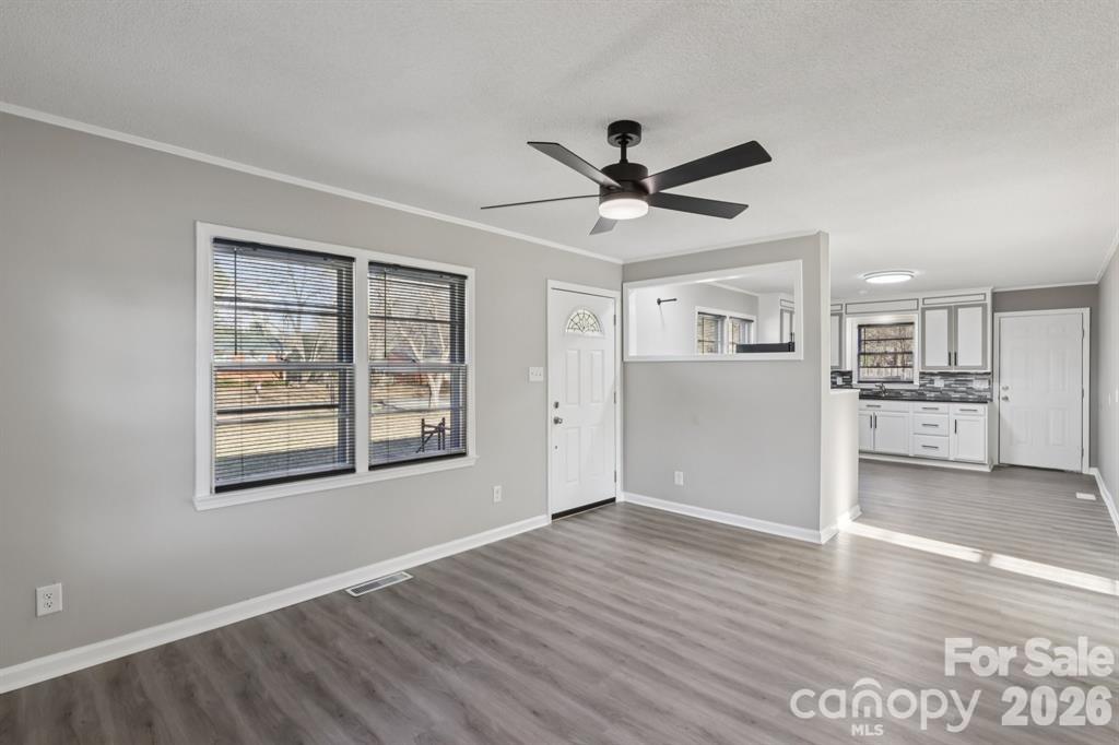 3207 Valleydale Road Property Photo 6
