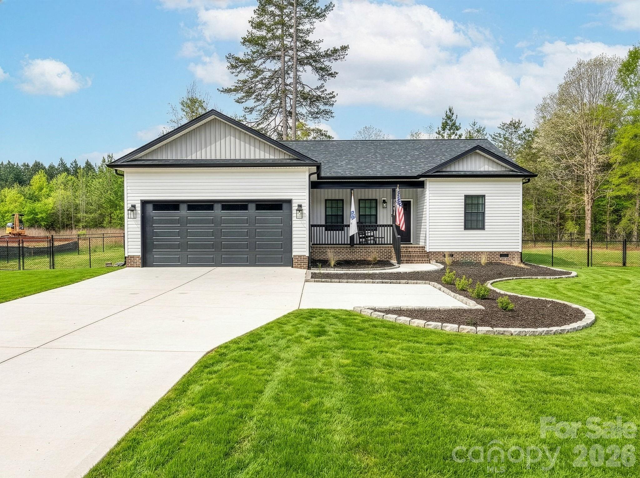2462 Shoal Road Property Photo 1