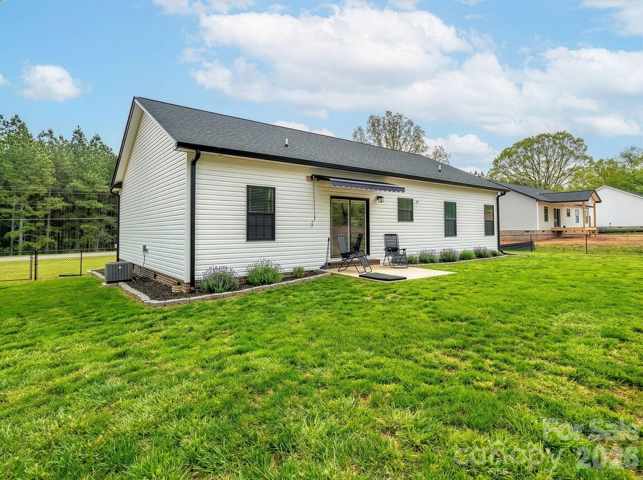 2462 Shoal Road Property Photo 8