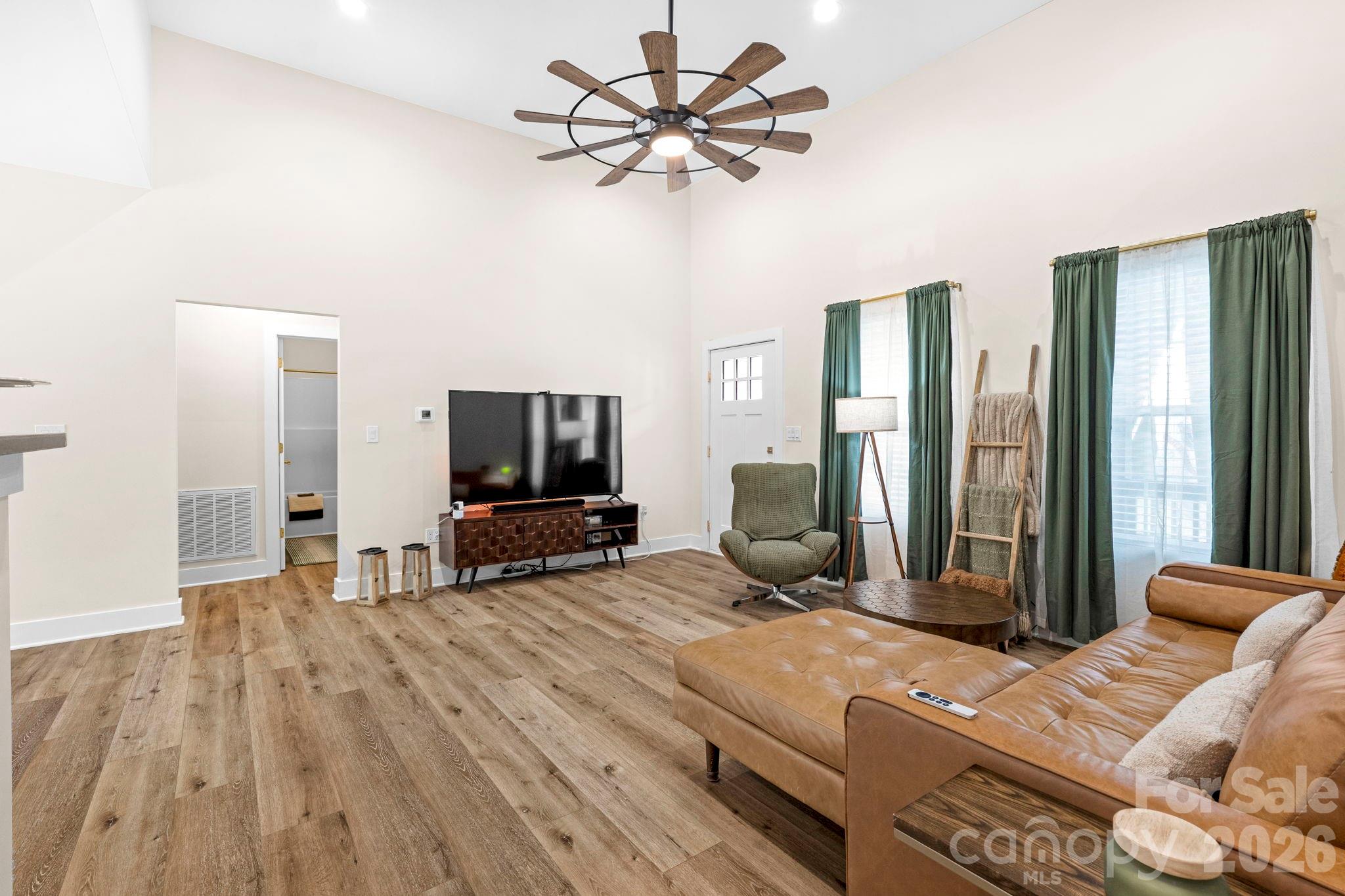 2462 Shoal Road Property Photo 13
