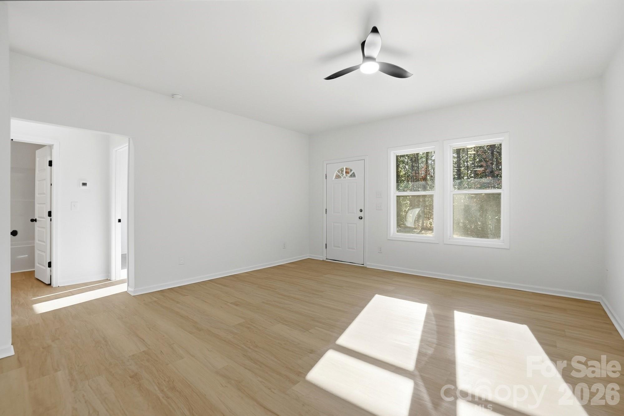 711 Adams Street Property Photo 5