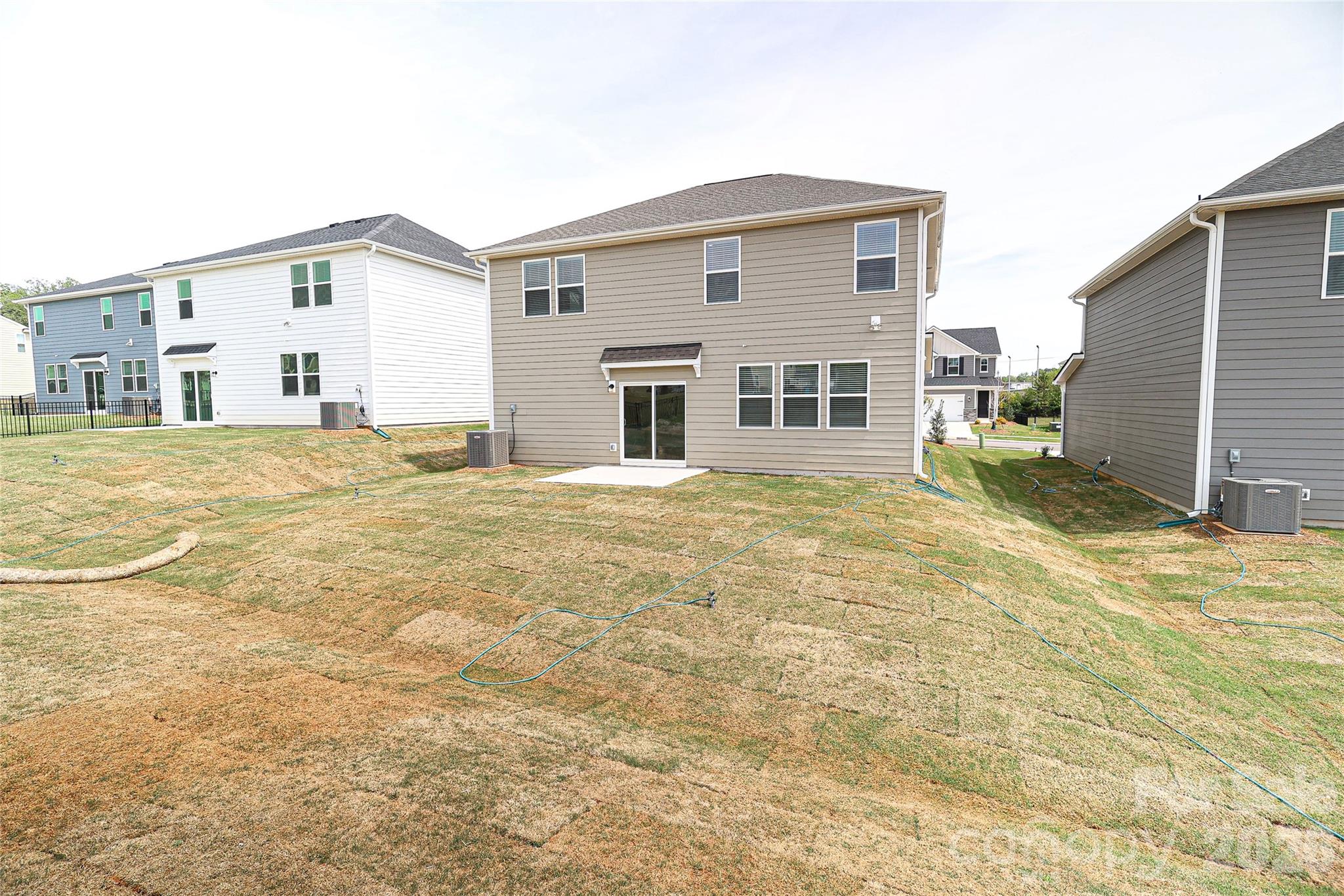 5007 Twin River Drive Property Photo 4