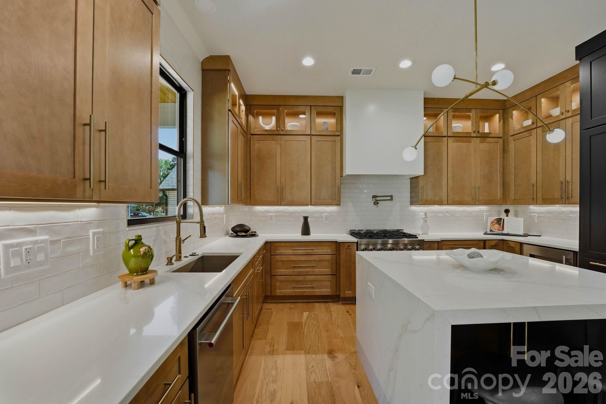4645 Connecting Road Property Photo 19