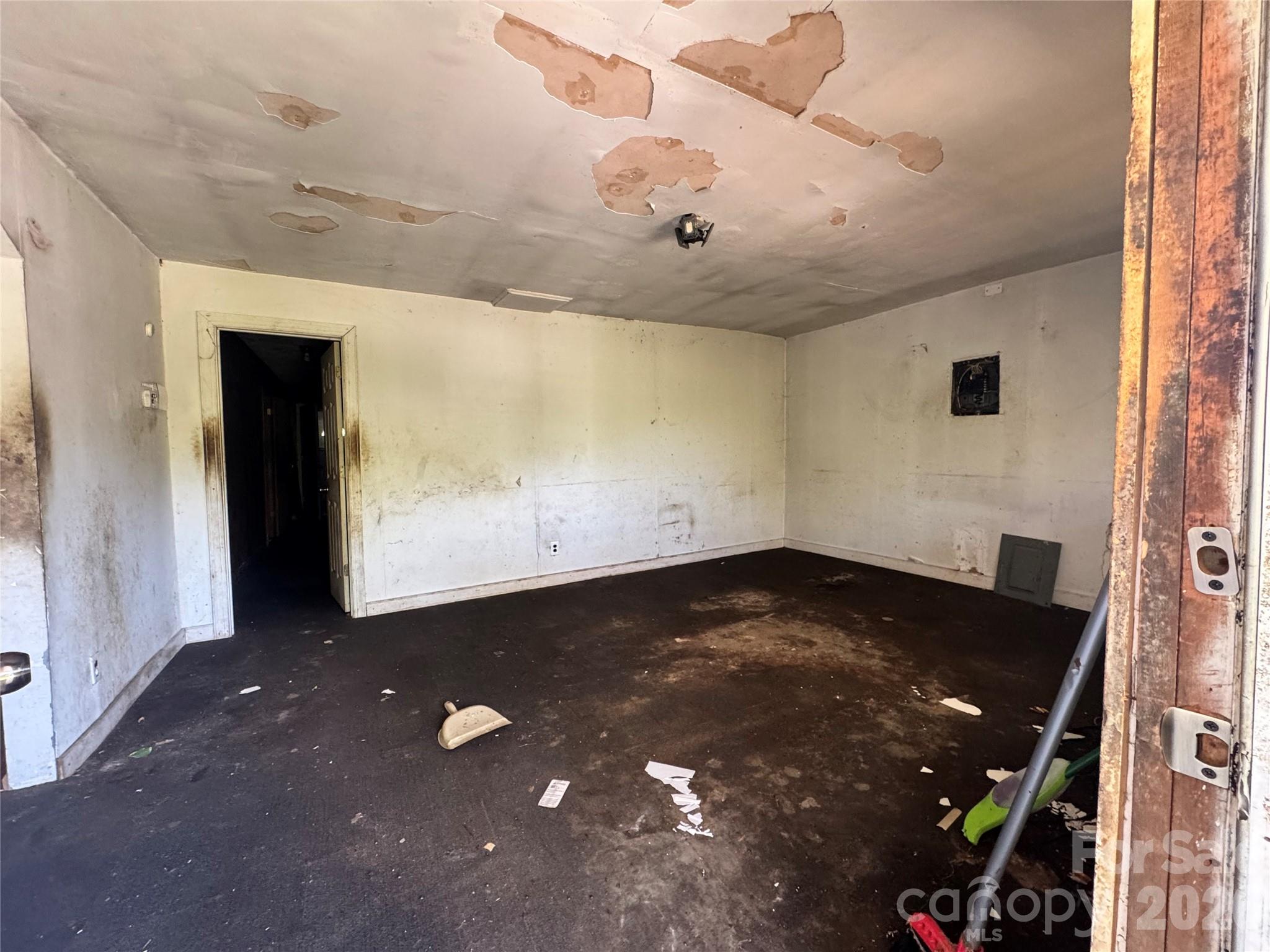 101 Ledbetter Road Property Photo 10