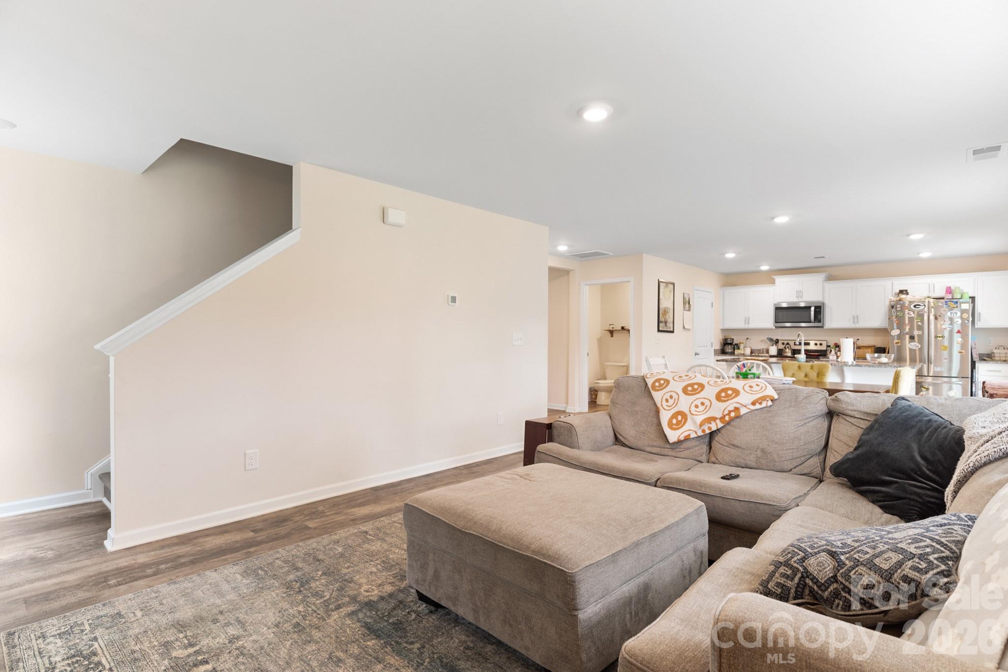2859 Sherrills Stream Drive Property Photo 11