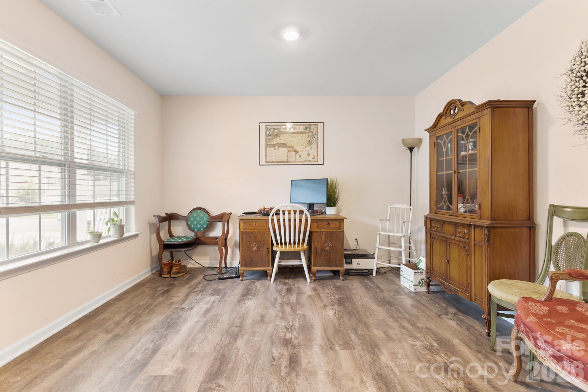 2859 Sherrills Stream Drive Property Photo 12