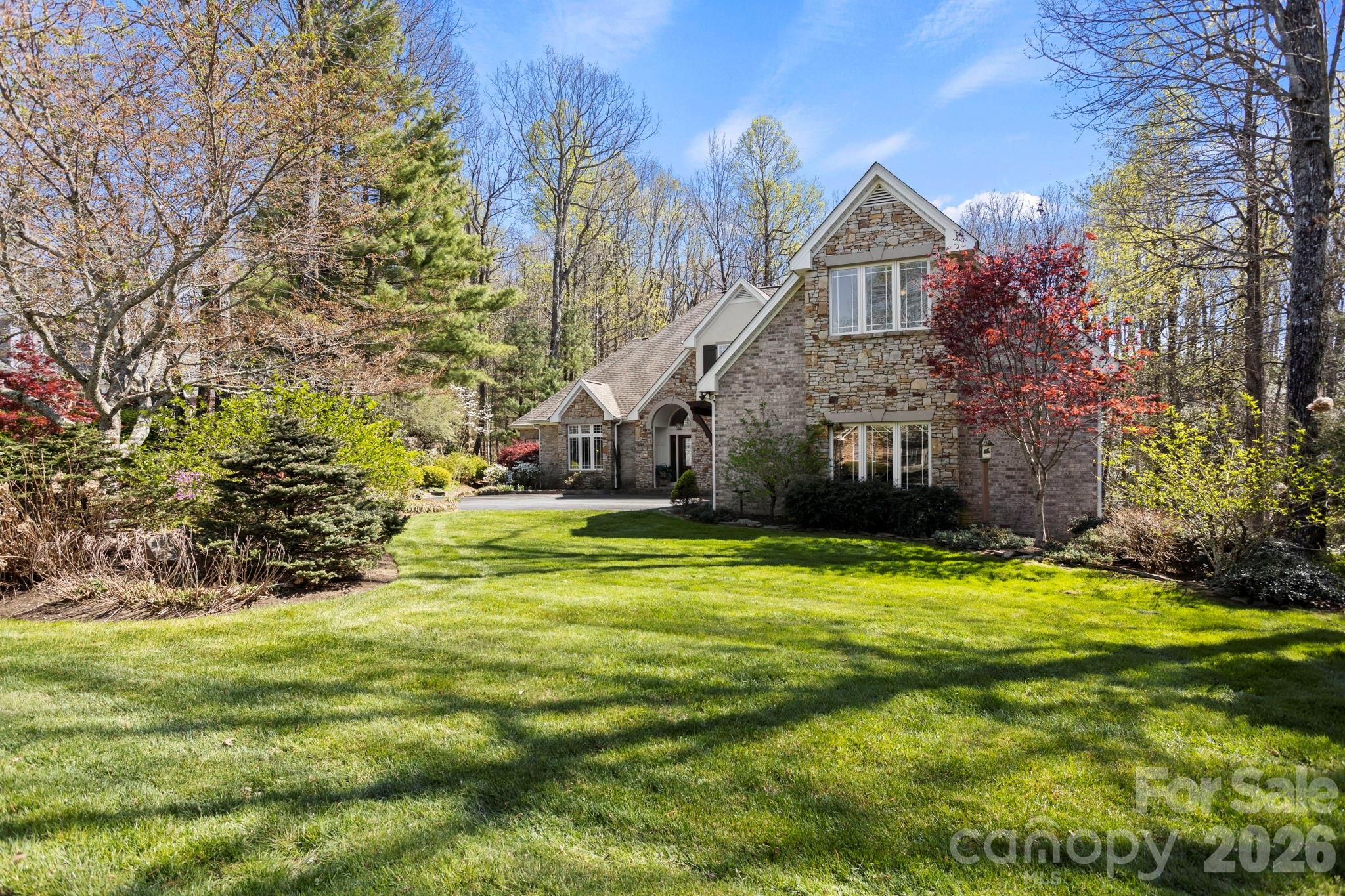 106 Farwood Court Property Photo 2