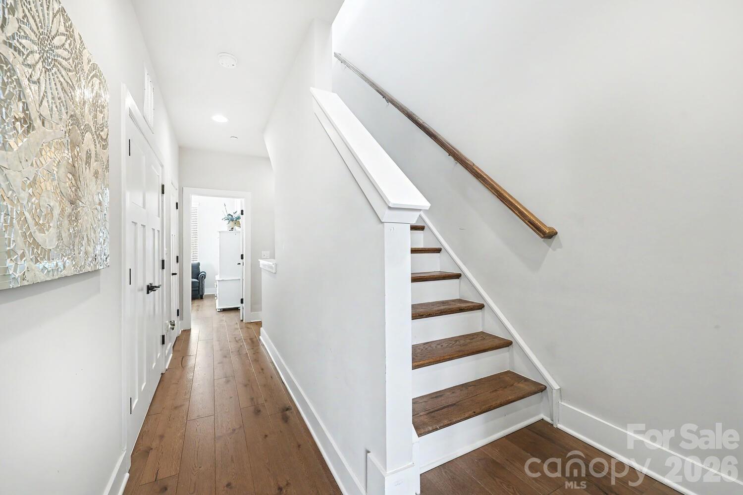 2032 Bryant Park Drive Property Photo 16