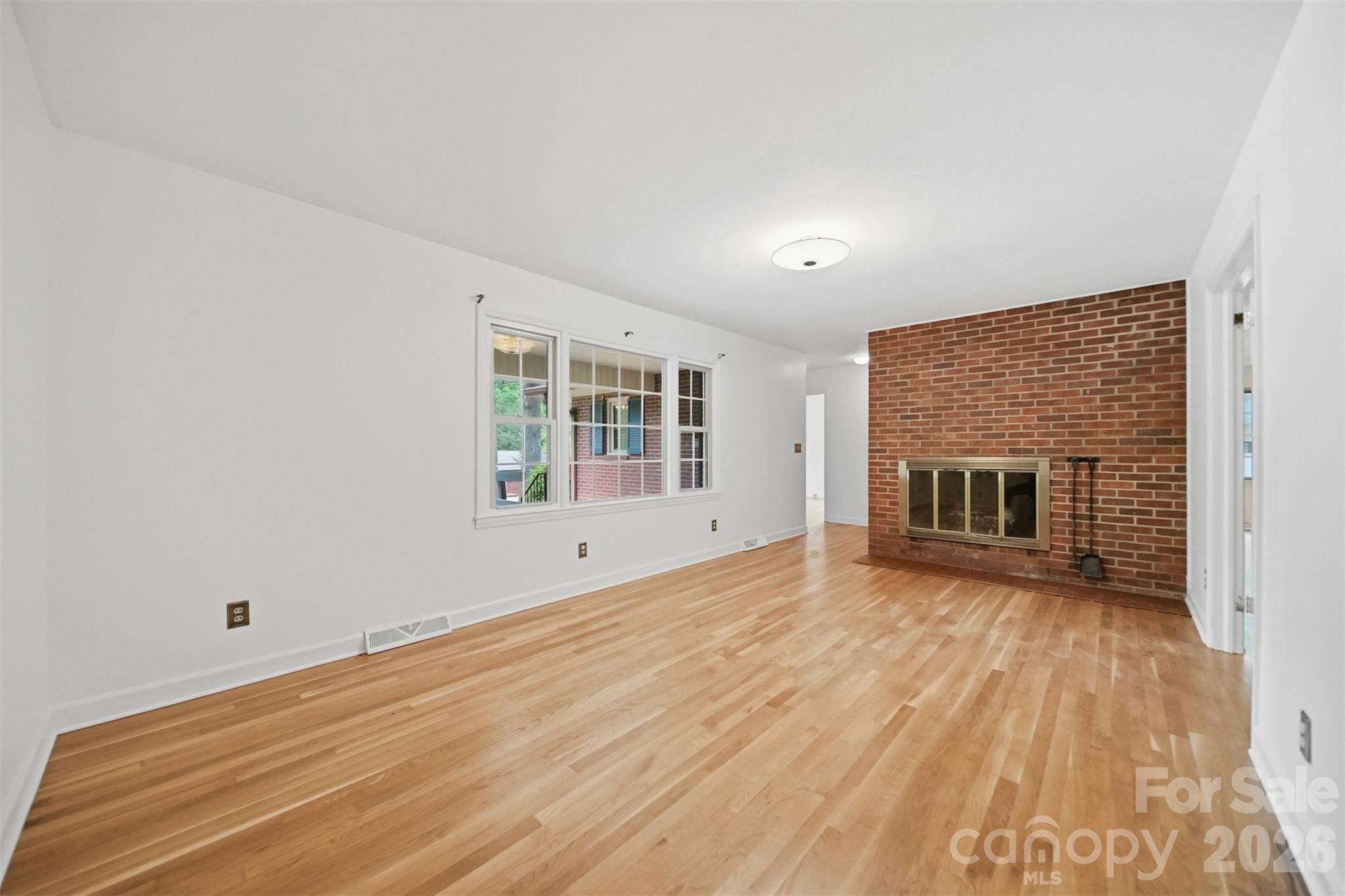 105 Ann Street Property Photo 2