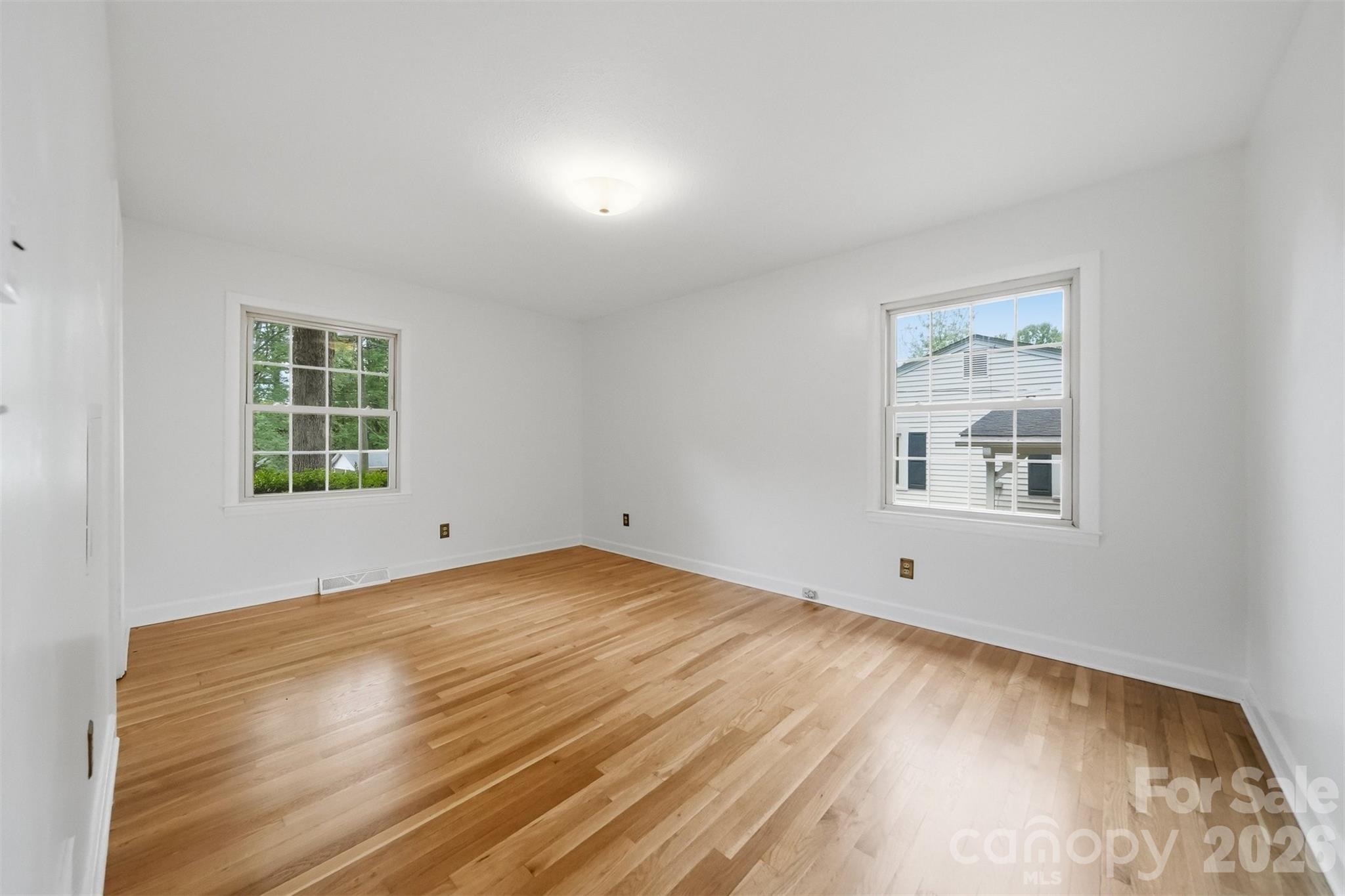 105 Ann Street Property Photo 13