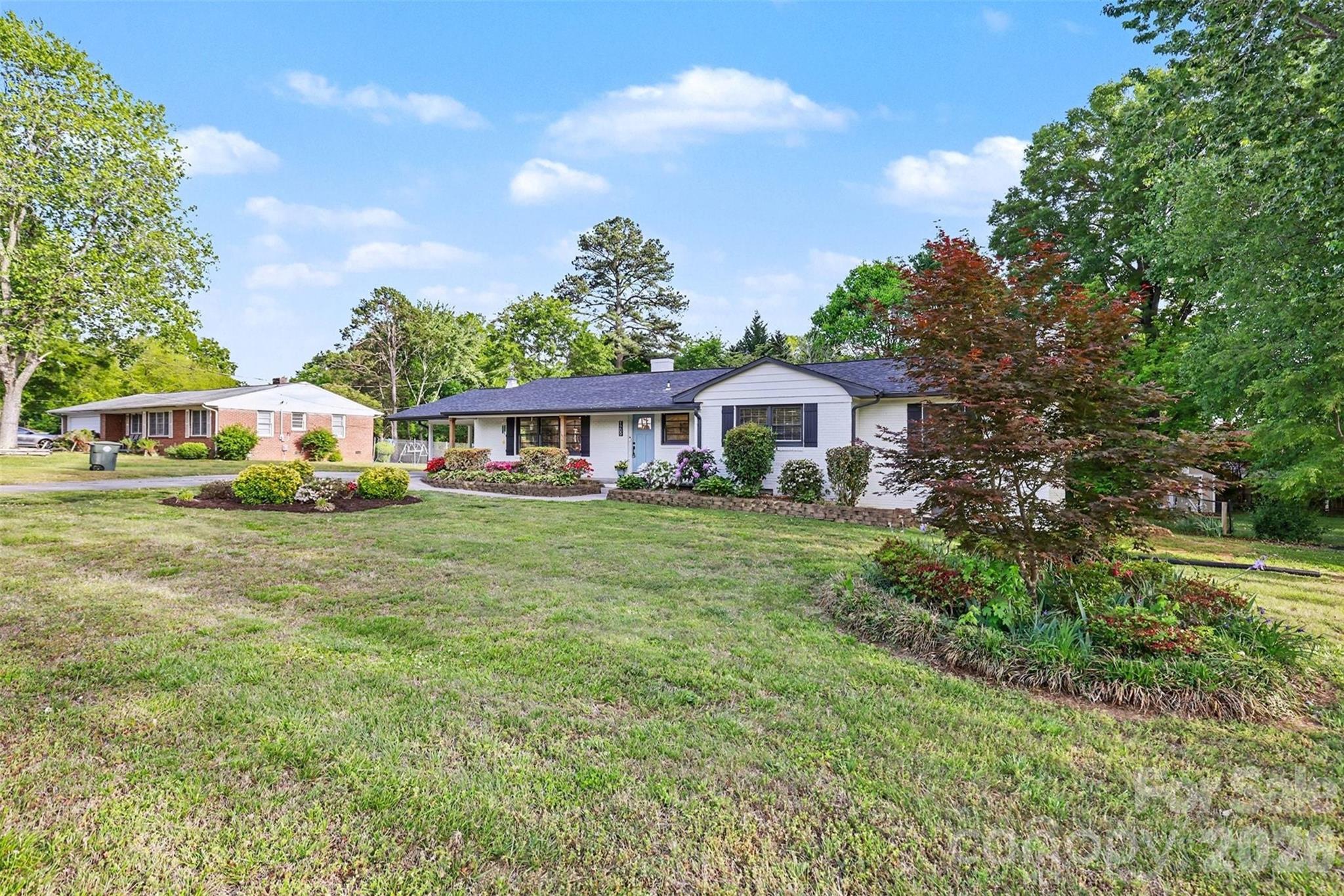 1209 Arbor Drive Property Photo 3