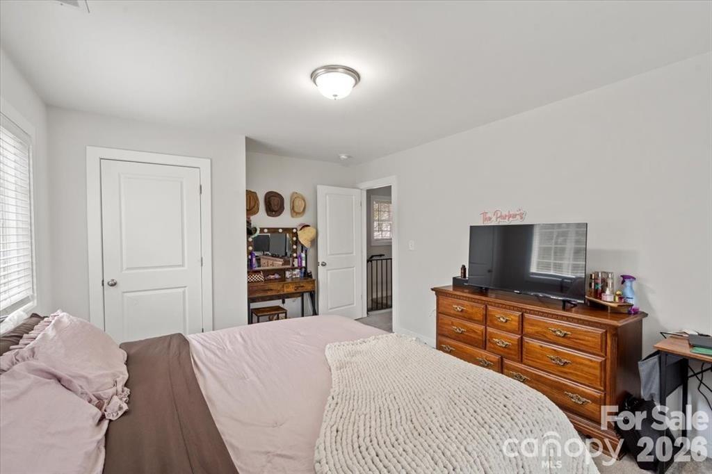 305 Wingate Court Property Photo 15