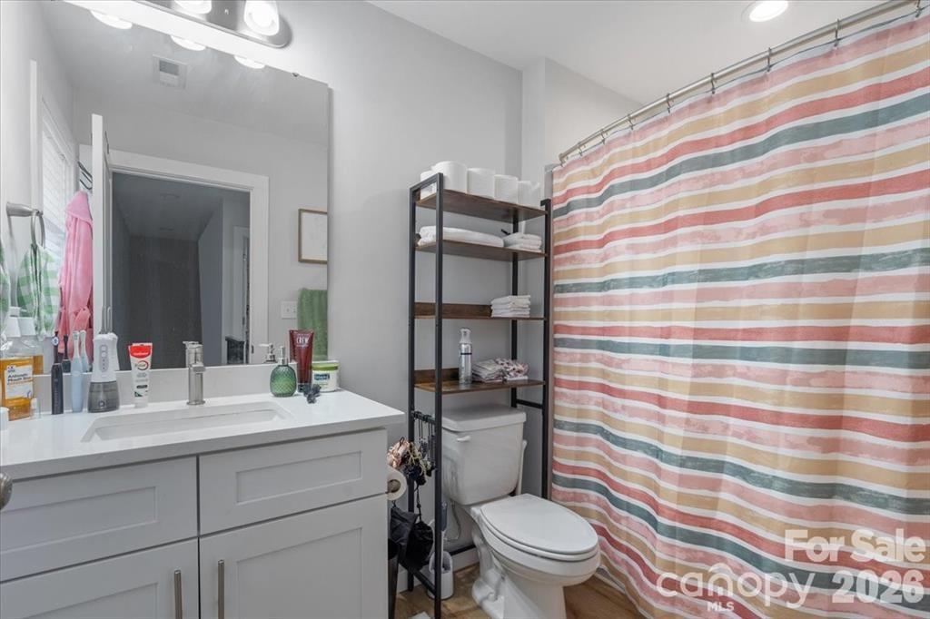 305 Wingate Court Property Photo 17