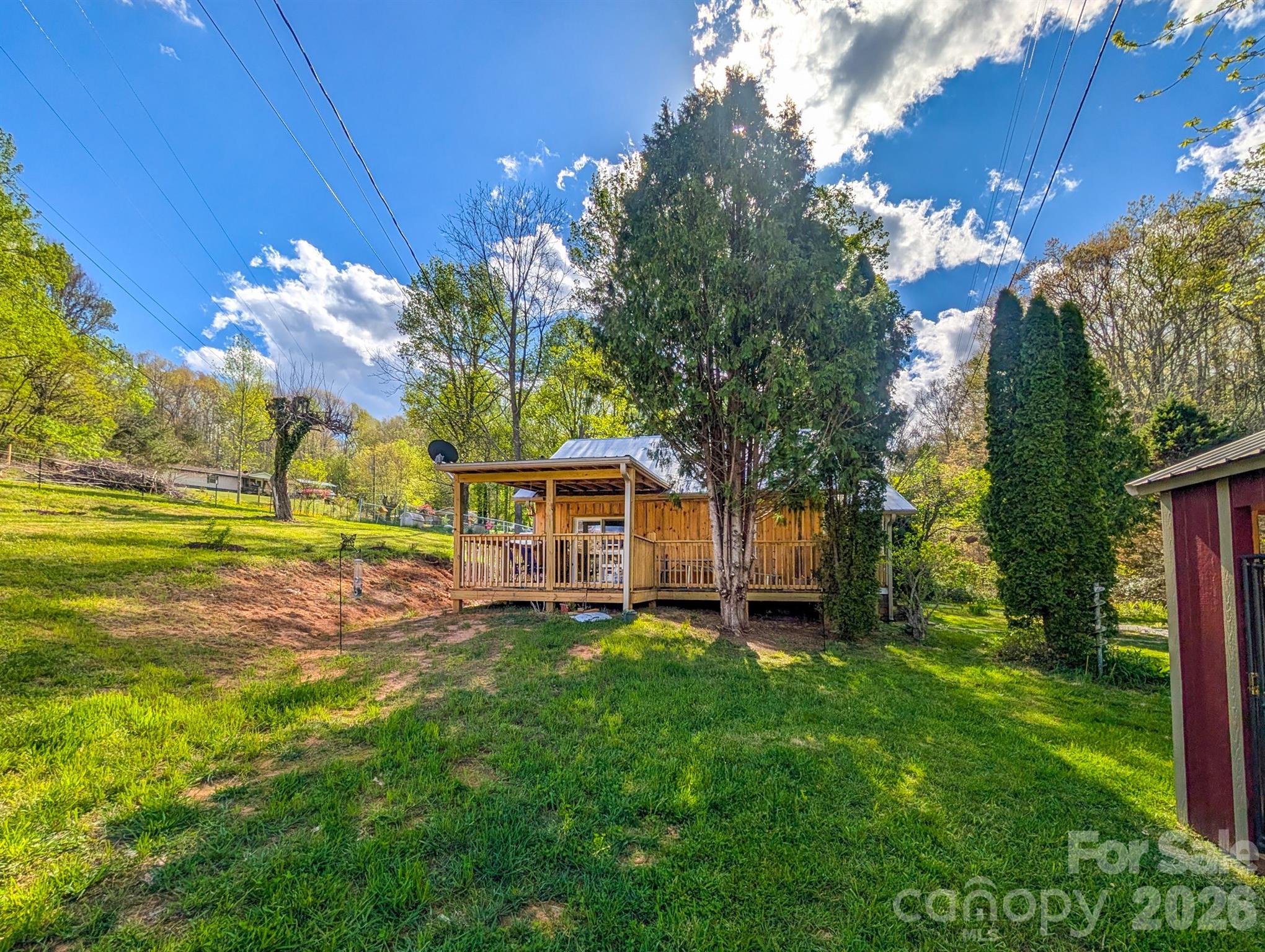 87 Henderson Lane Property Photo 6