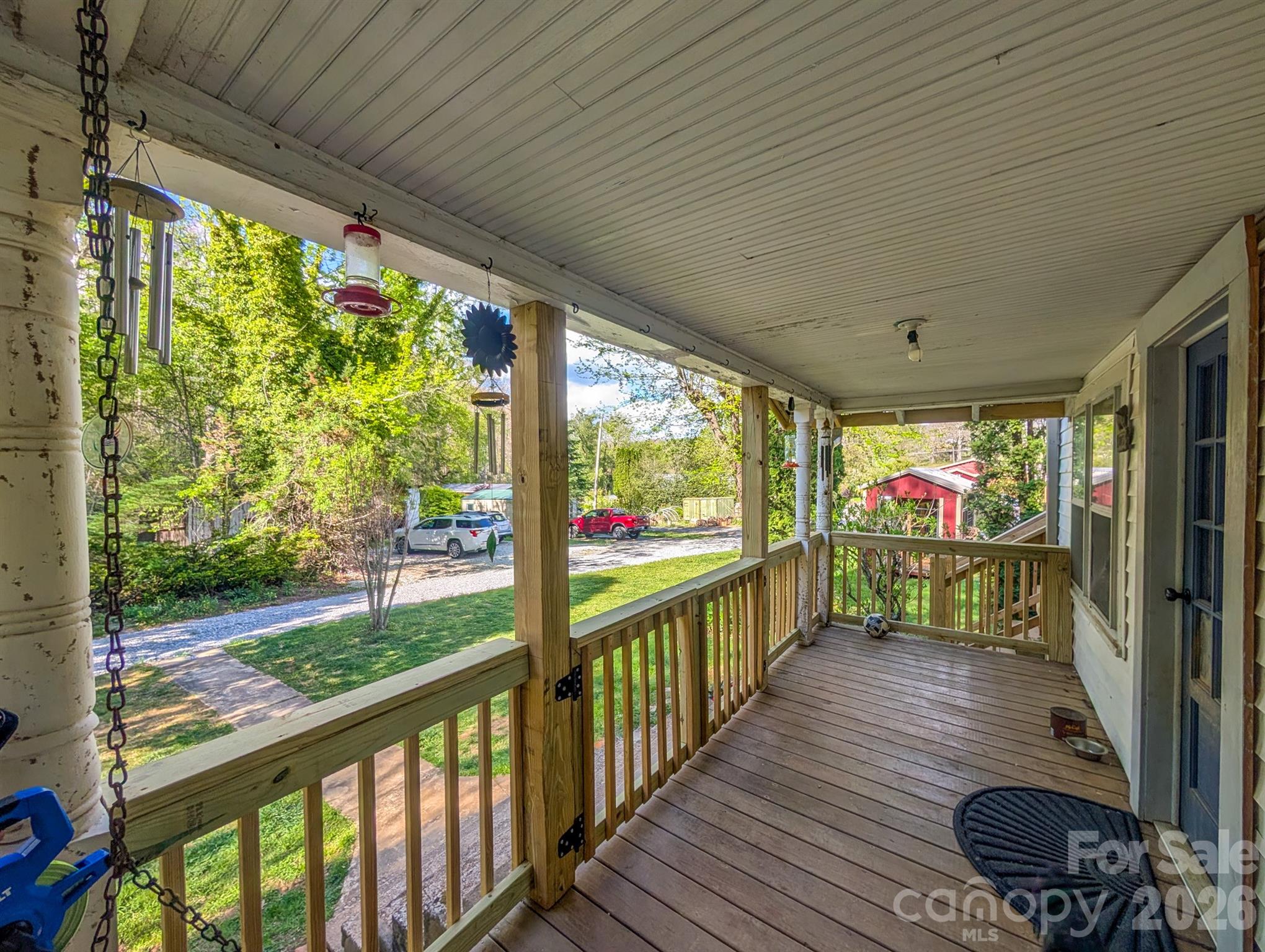 87 Henderson Lane Property Photo 11