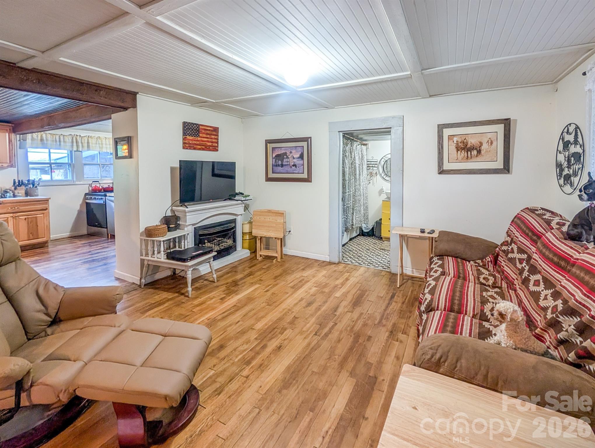87 Henderson Lane Property Photo 17