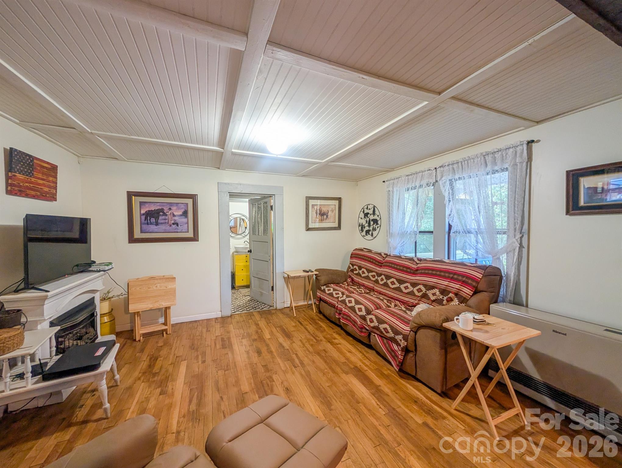 87 Henderson Lane Property Photo 18