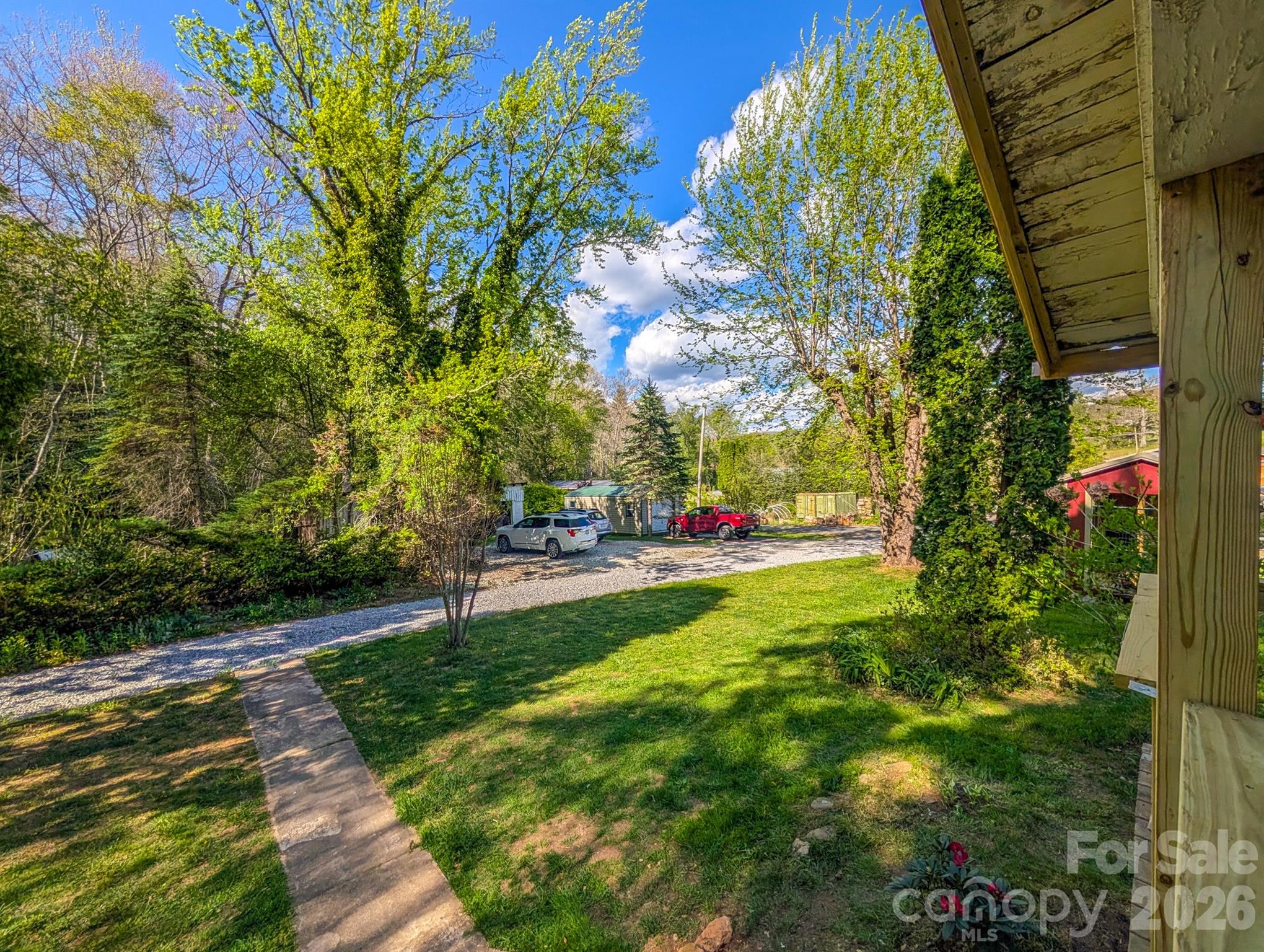 87 Henderson Lane Property Photo 39