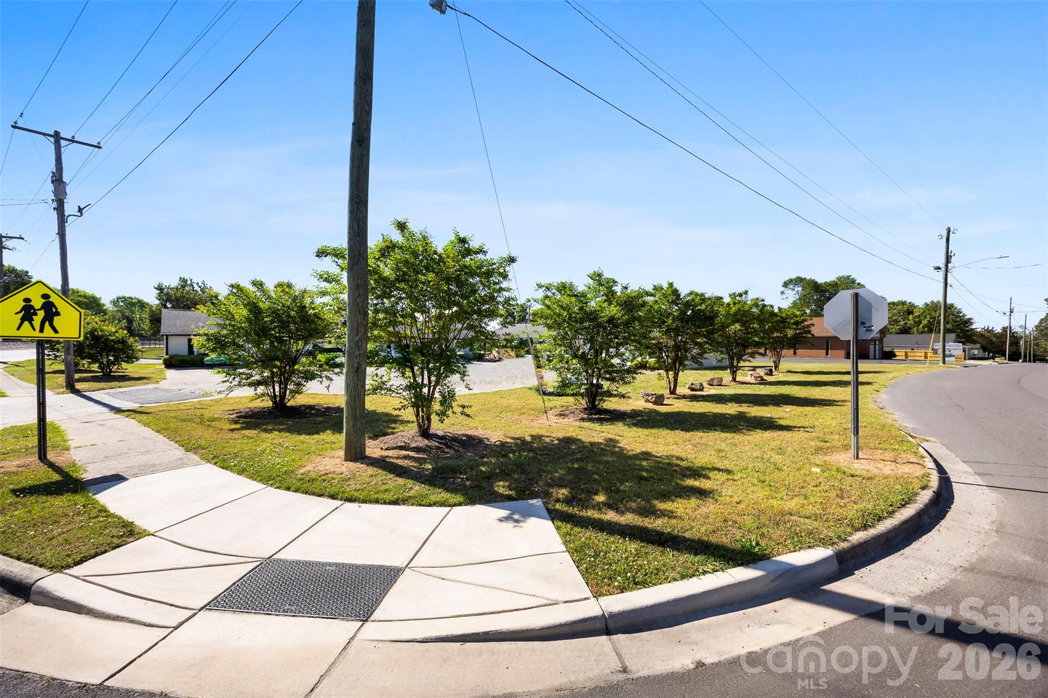 1655 Webb Street Property Photo 5