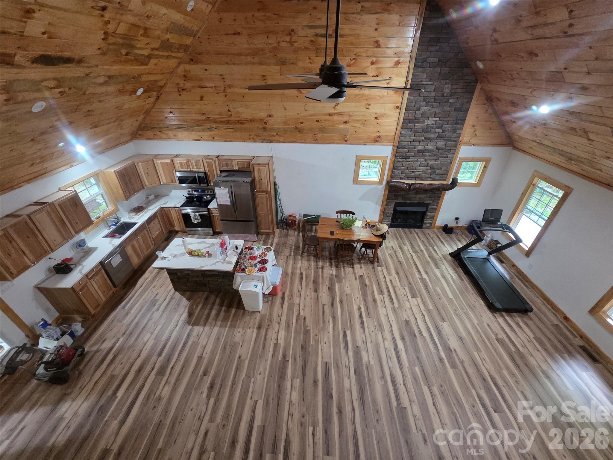 111 Little John Lane Property Photo 12