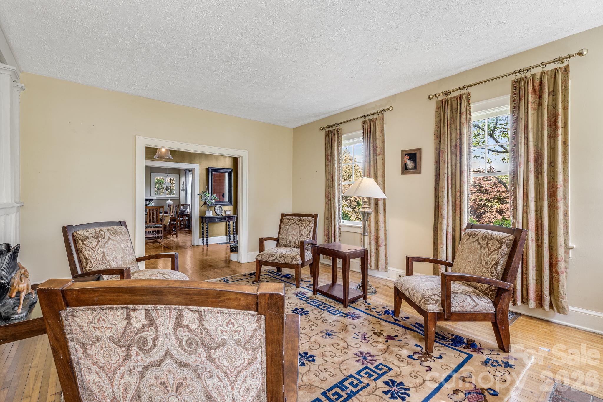 29 Walnut Street Property Photo 7