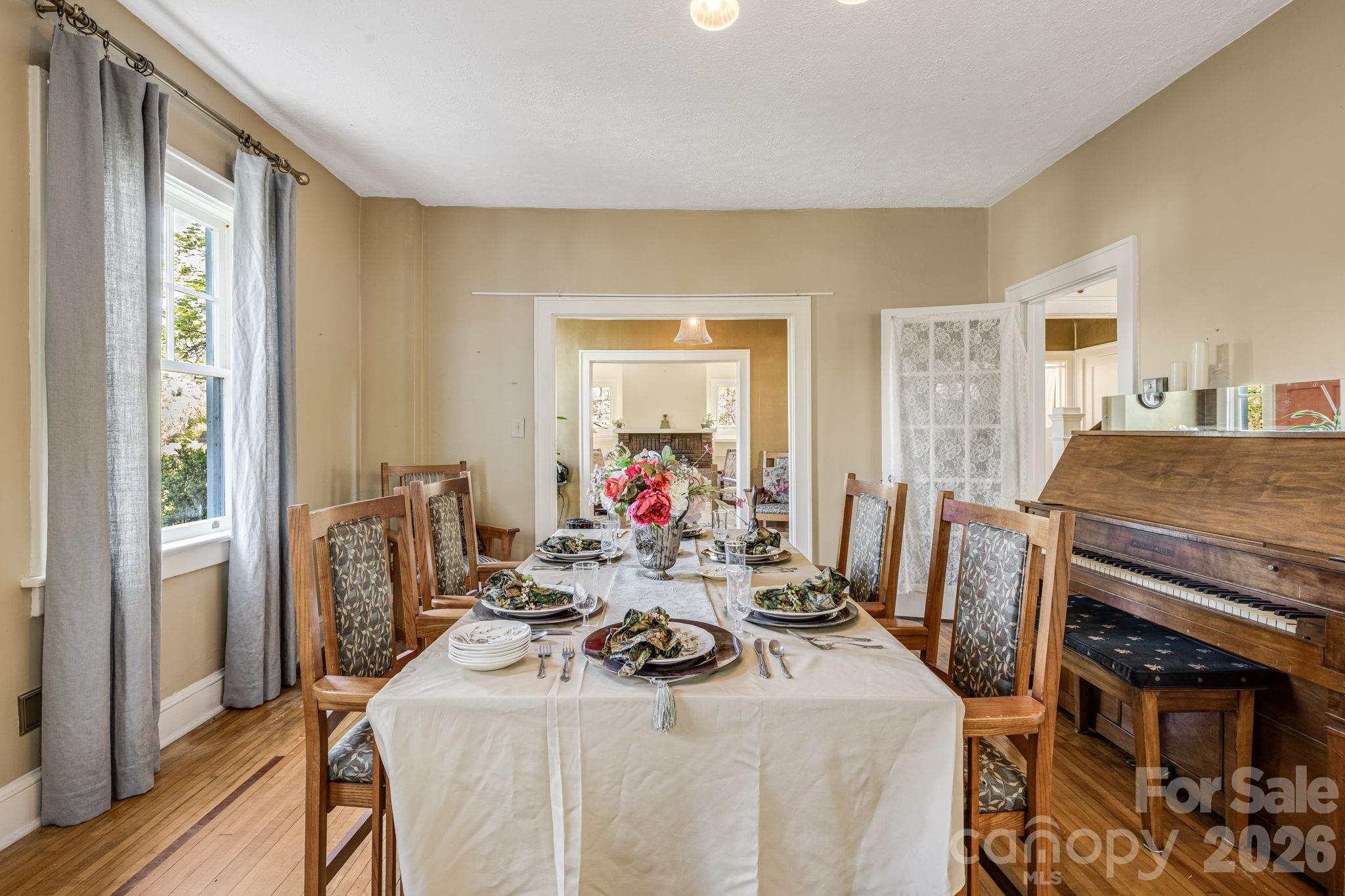 29 Walnut Street Property Photo 11