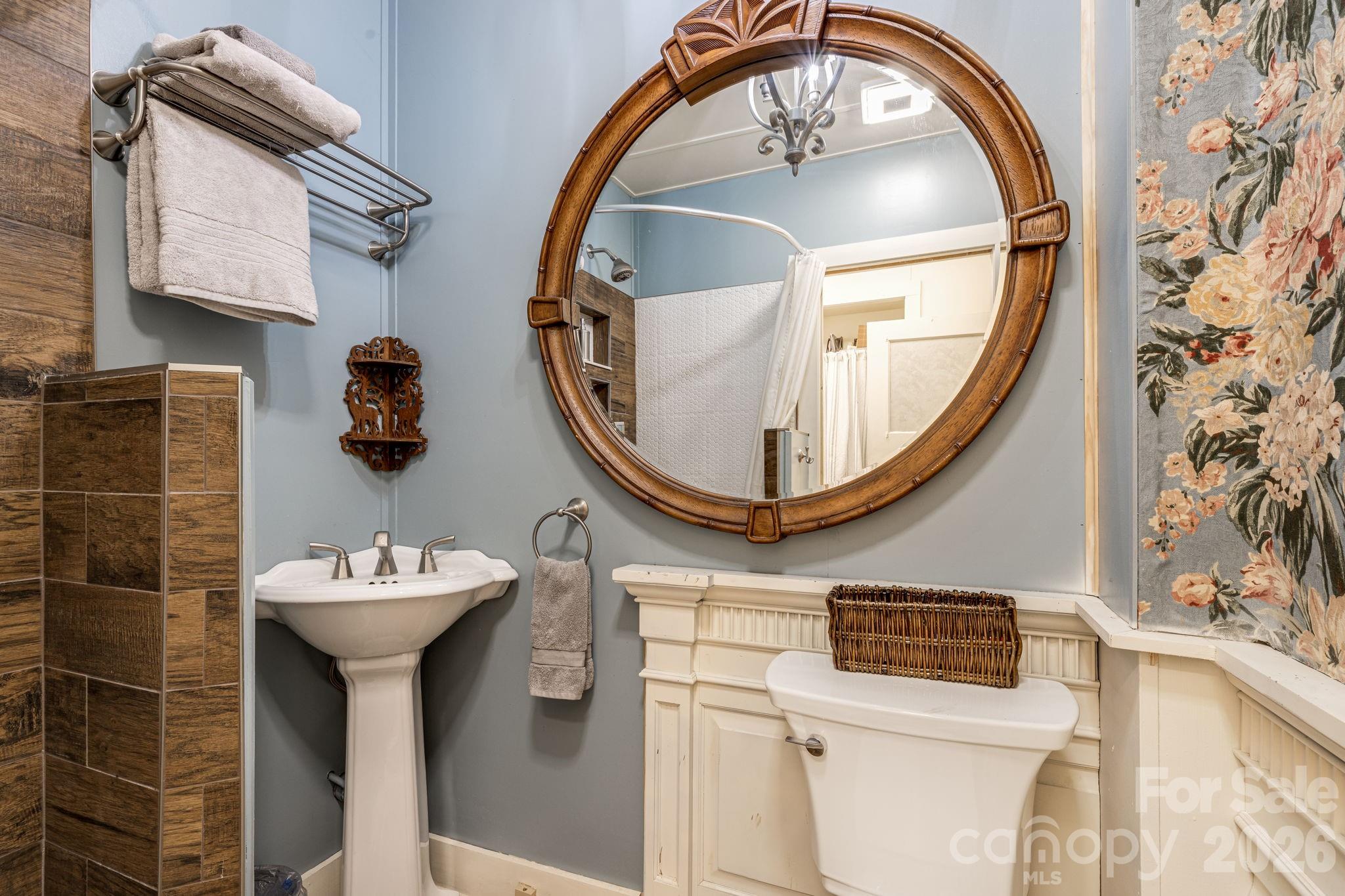 29 Walnut Street Property Photo 18