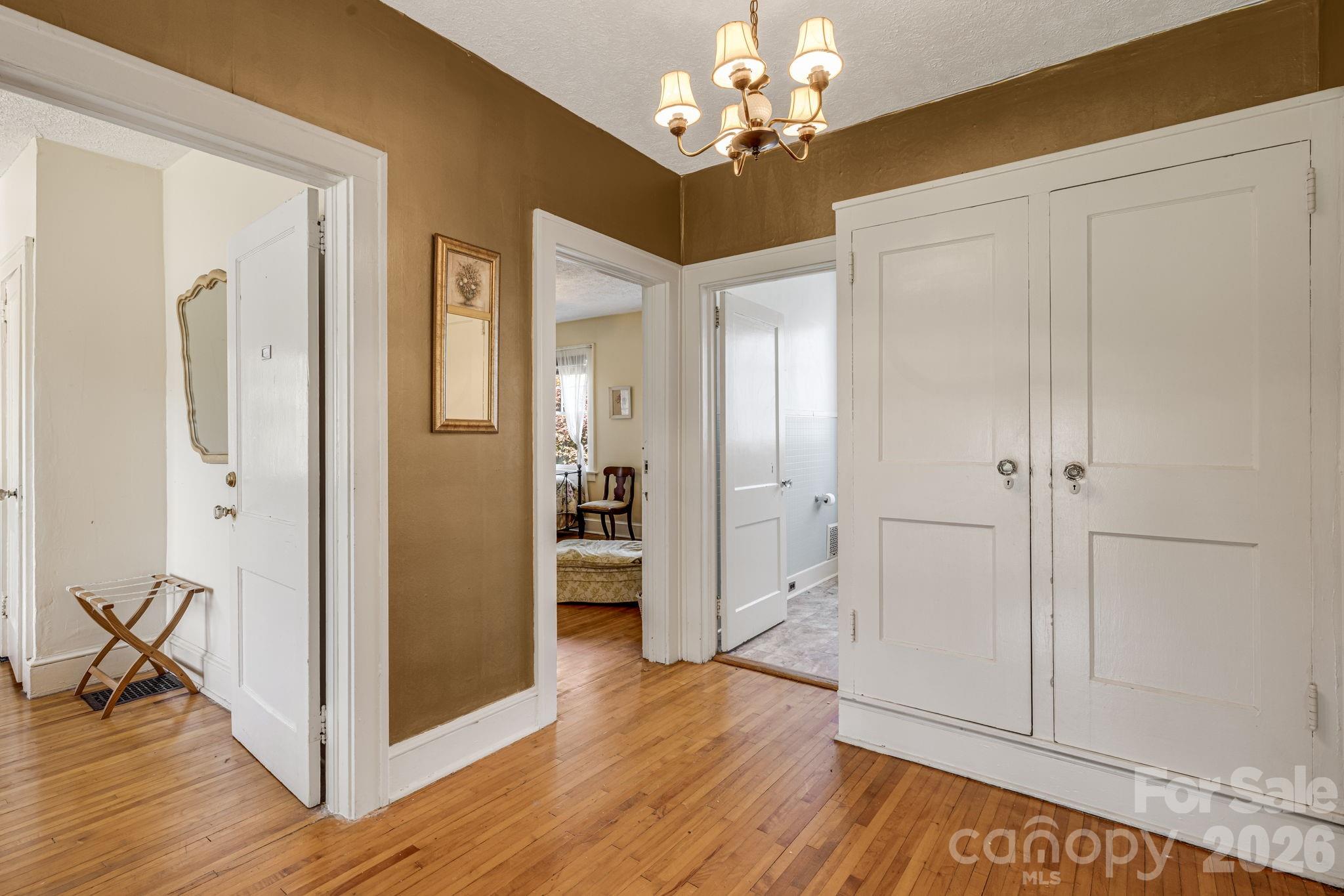 29 Walnut Street Property Photo 22