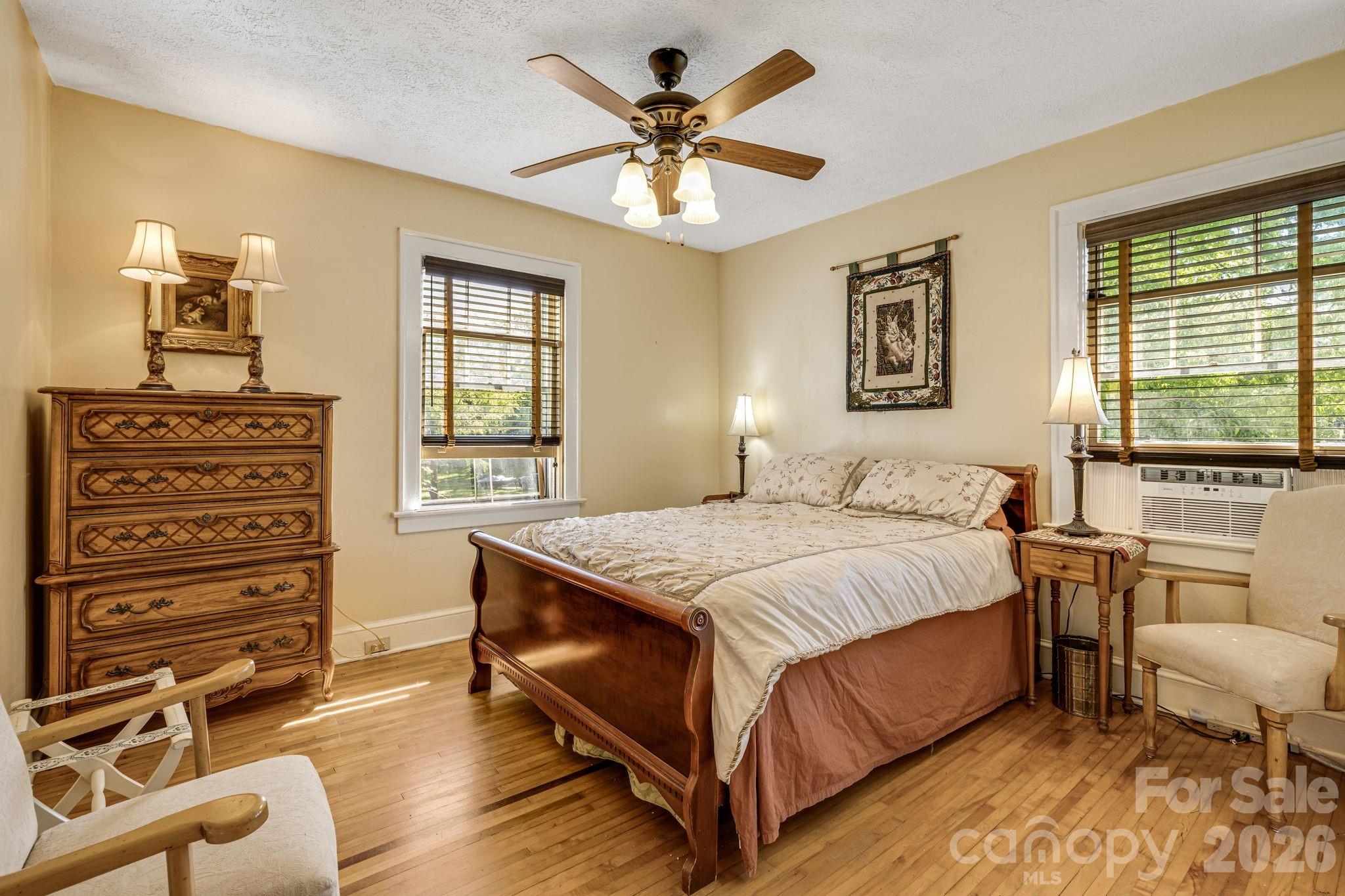 29 Walnut Street Property Photo 24
