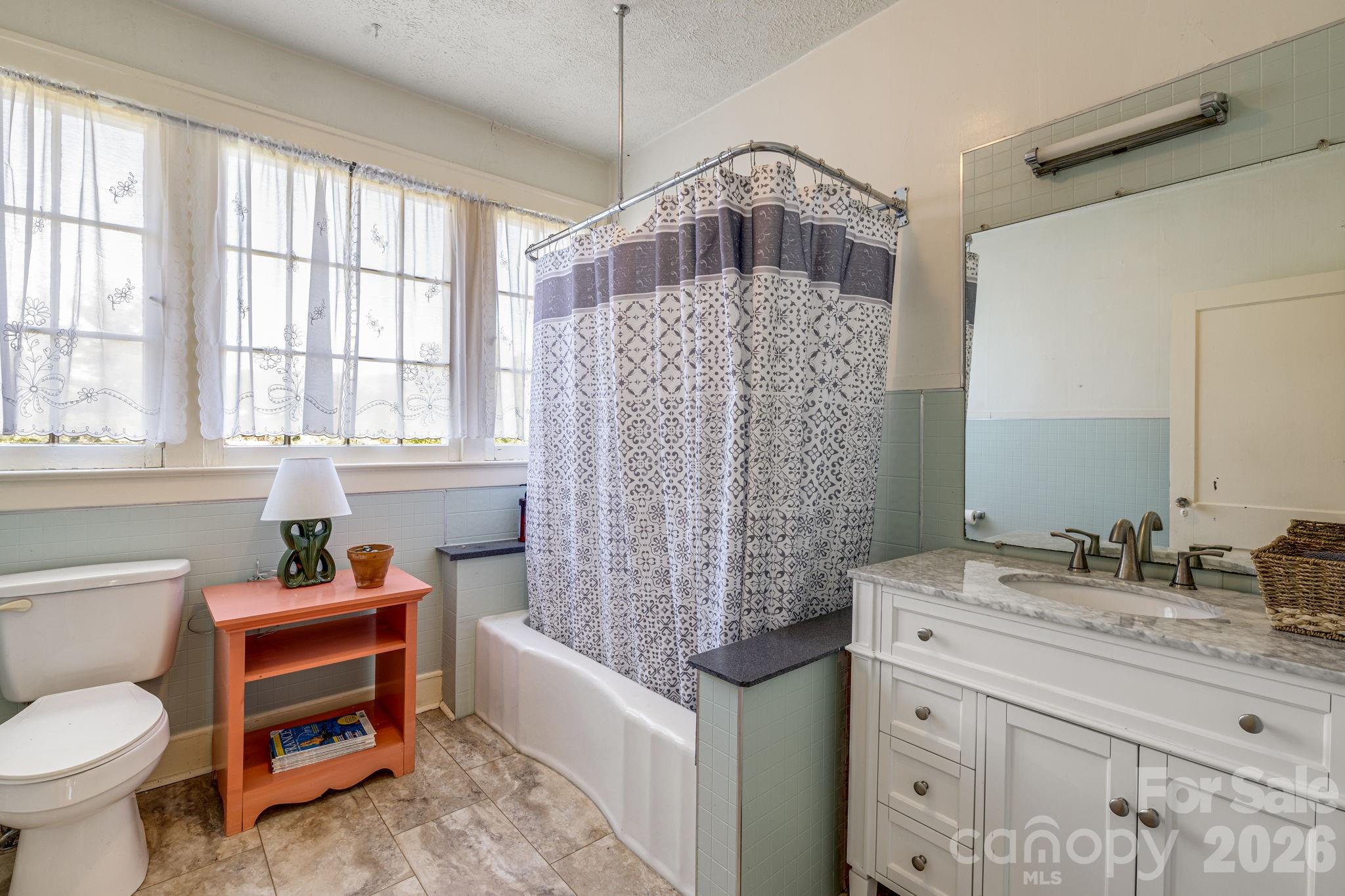 29 Walnut Street Property Photo 30
