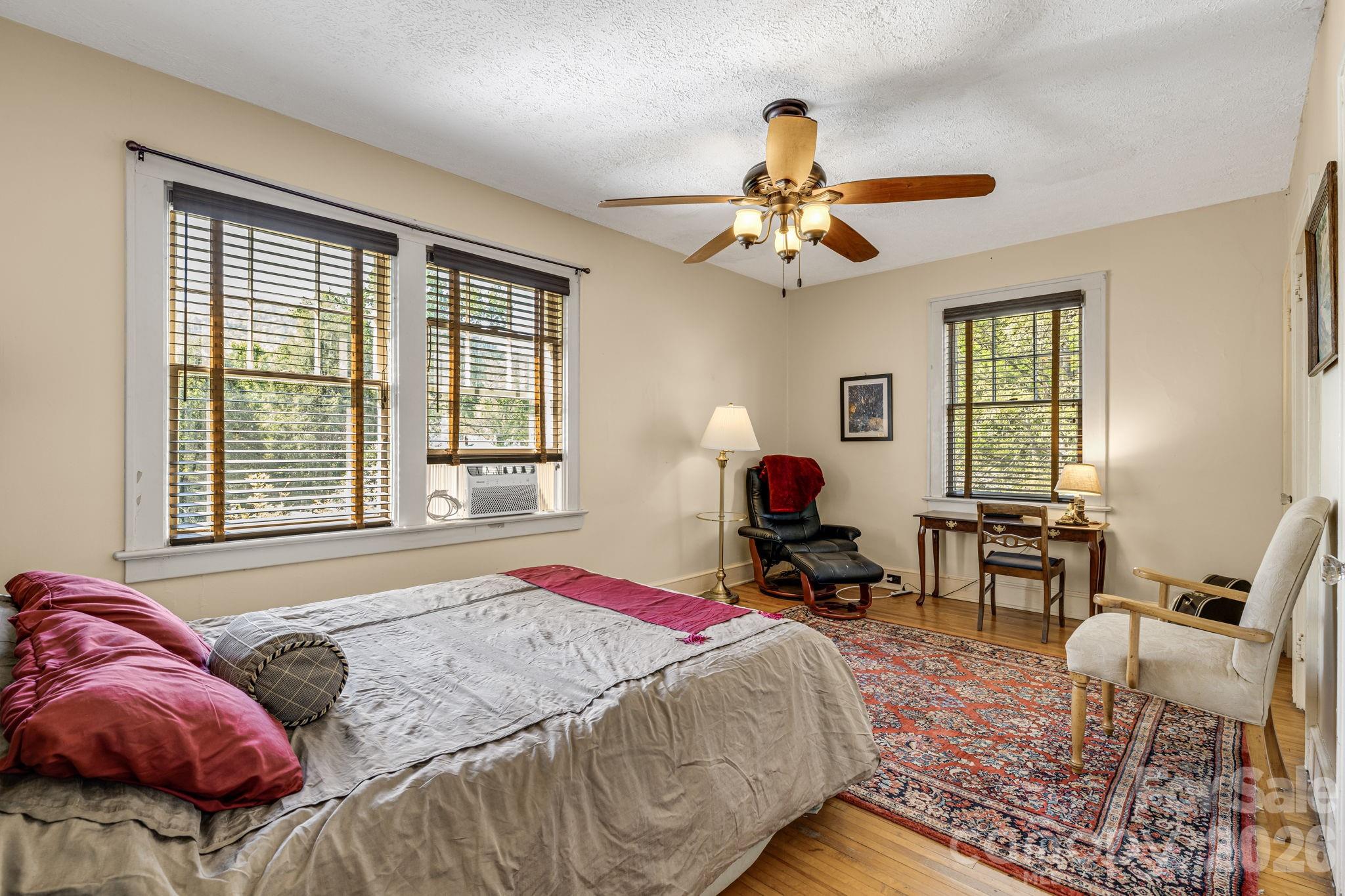 29 Walnut Street Property Photo 34