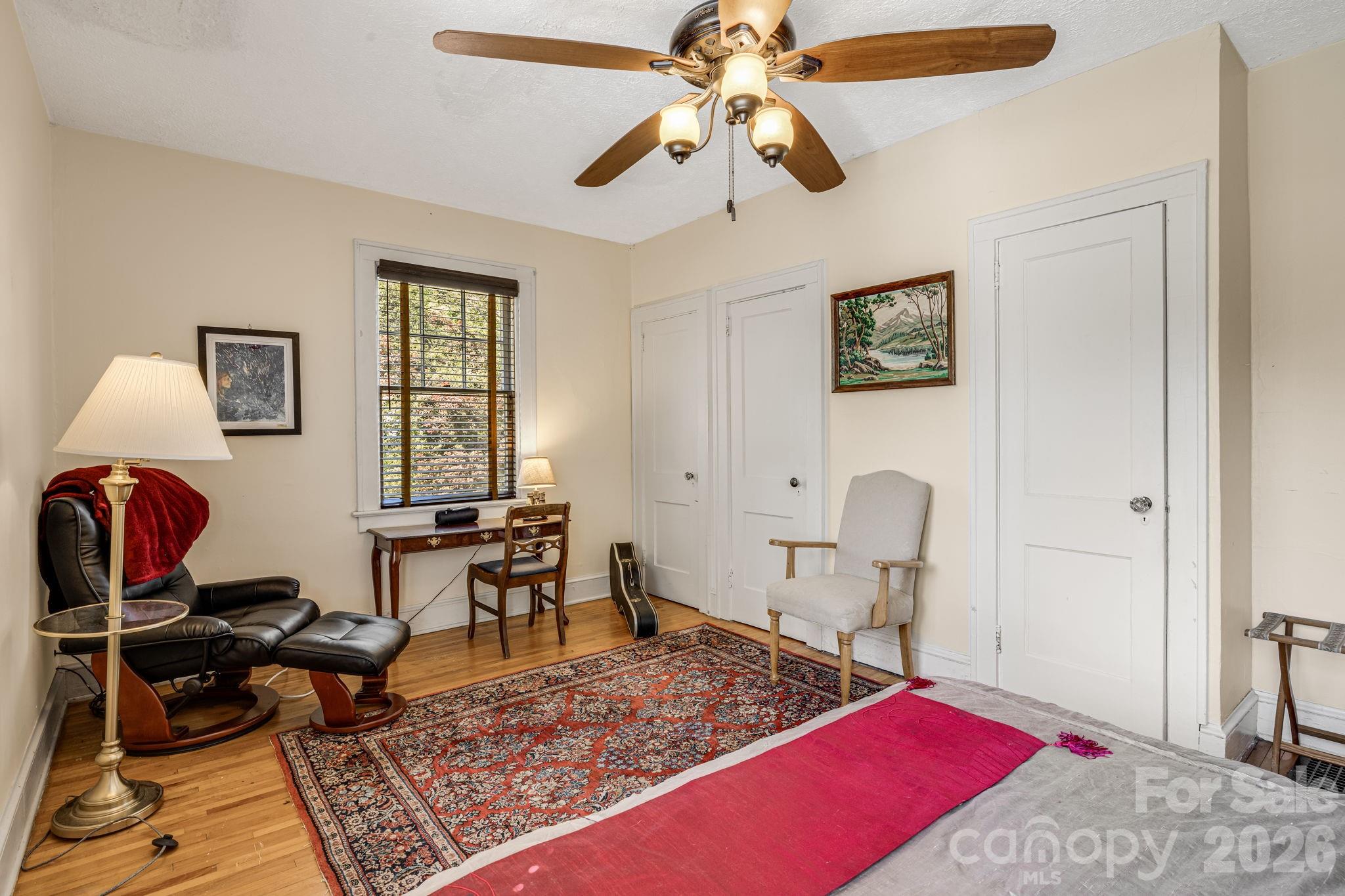29 Walnut Street Property Photo 35