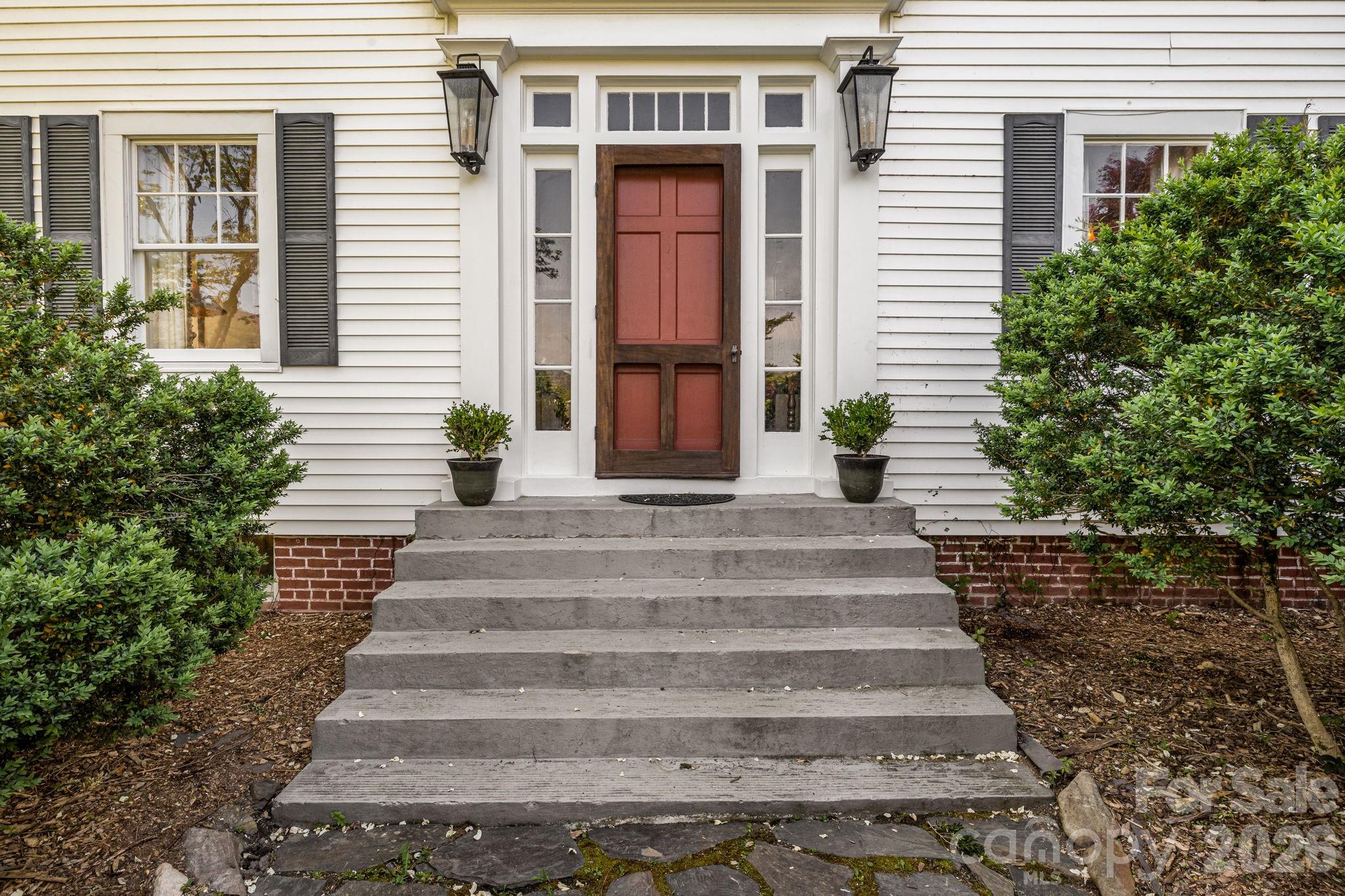 29 Walnut Street Property Photo 36