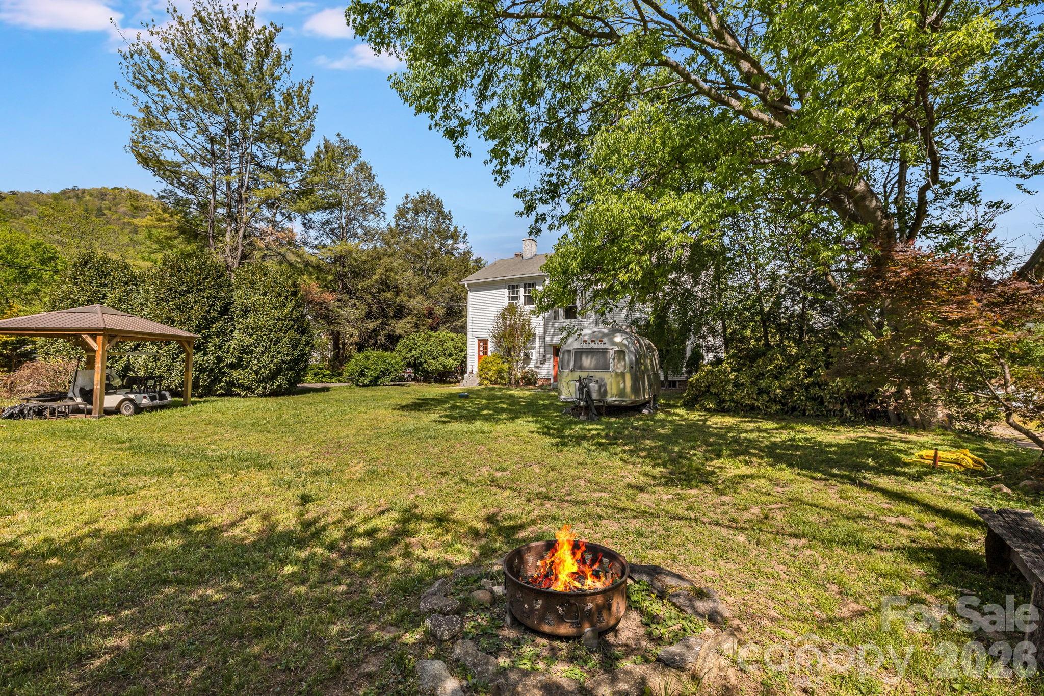 29 Walnut Street Property Photo 39