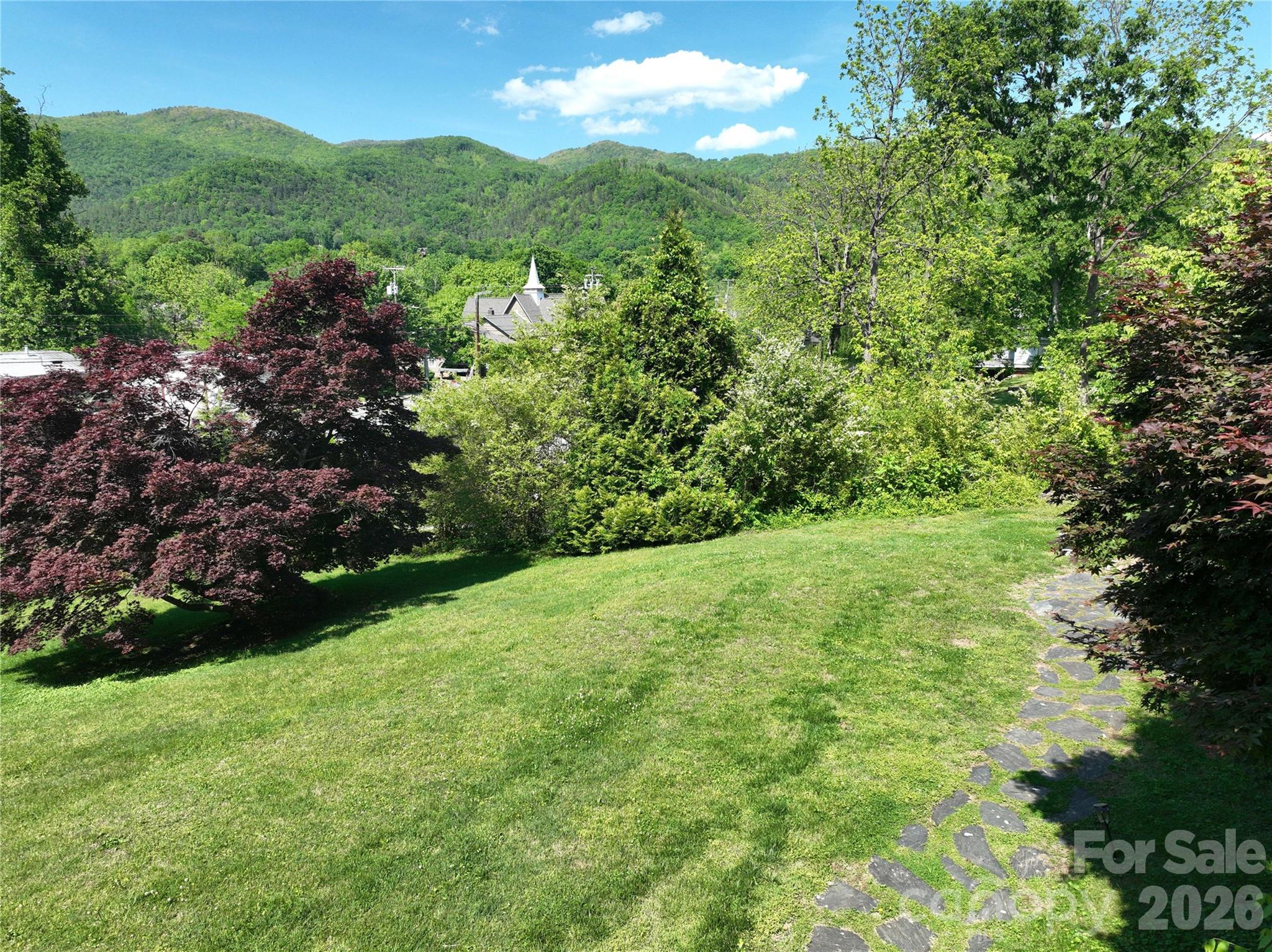 29 Walnut Street Property Photo 46