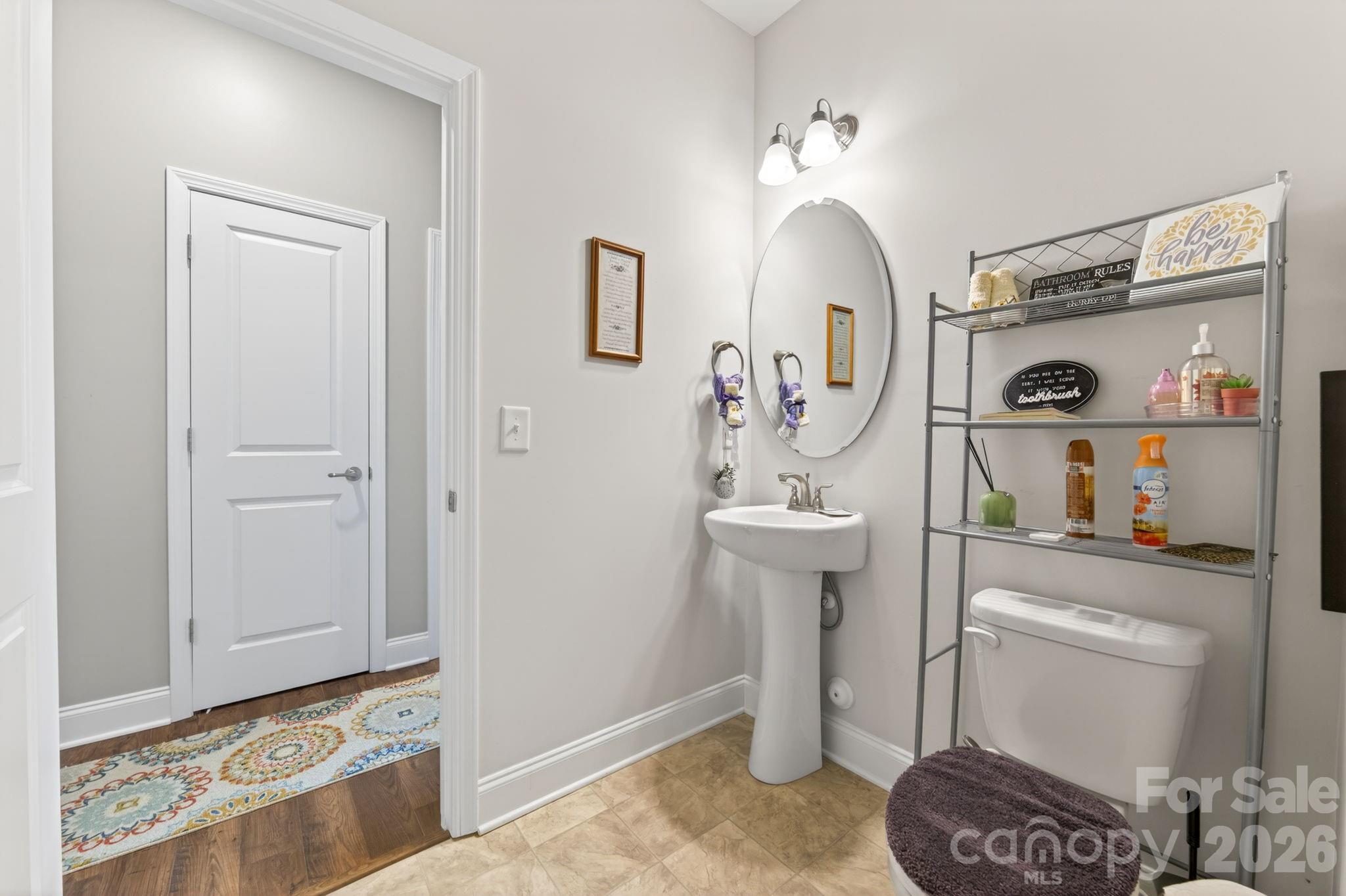 207 Vanderbilt Boulevard Property Photo 9