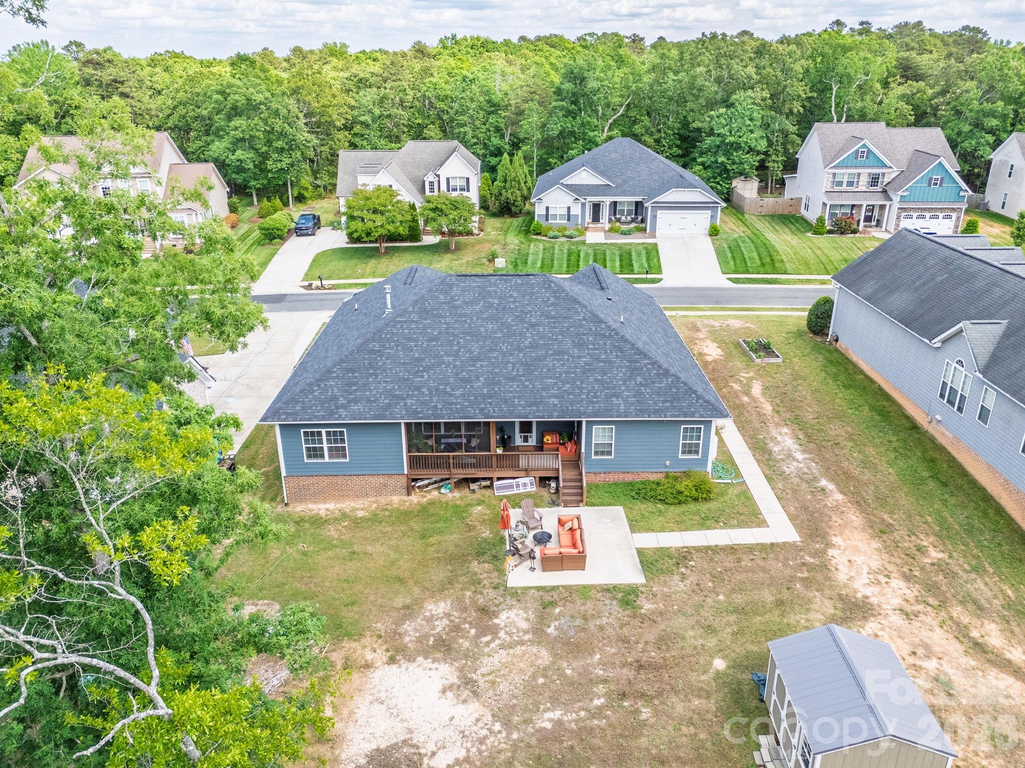 207 Vanderbilt Boulevard Property Photo 31
