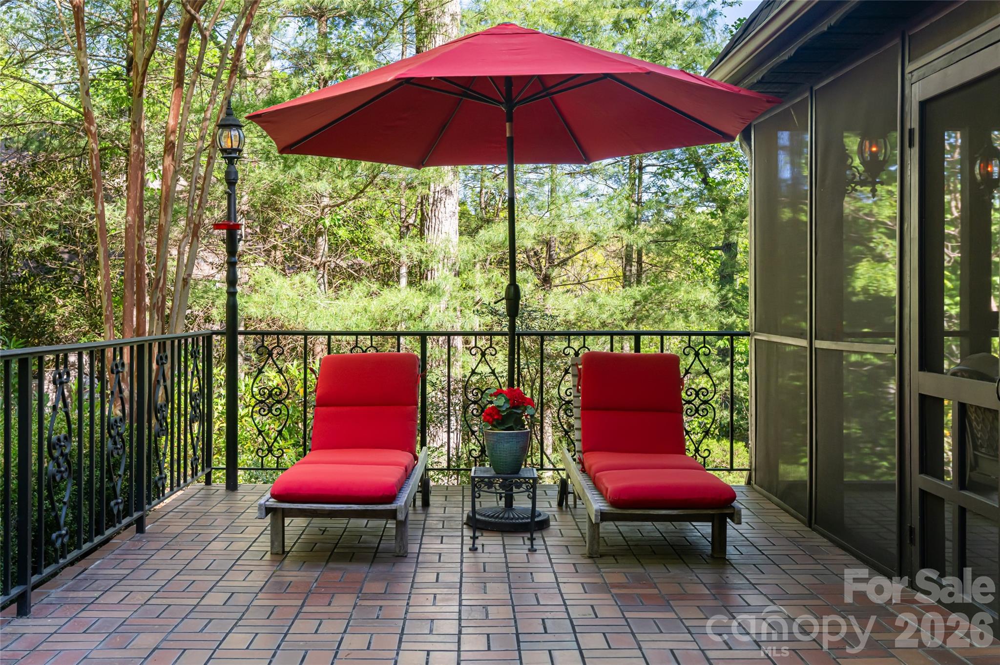 7 Cooper Cove Property Photo 22