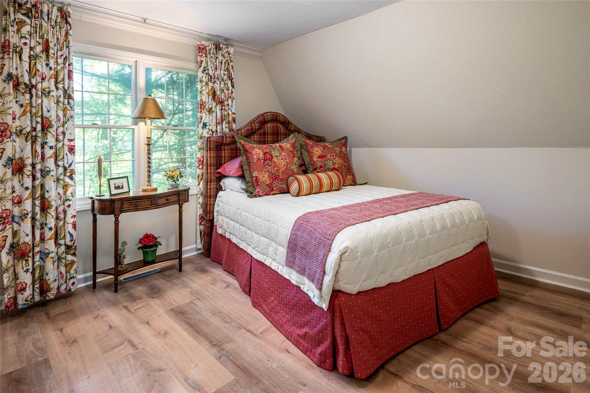 7 Cooper Cove Property Photo 23